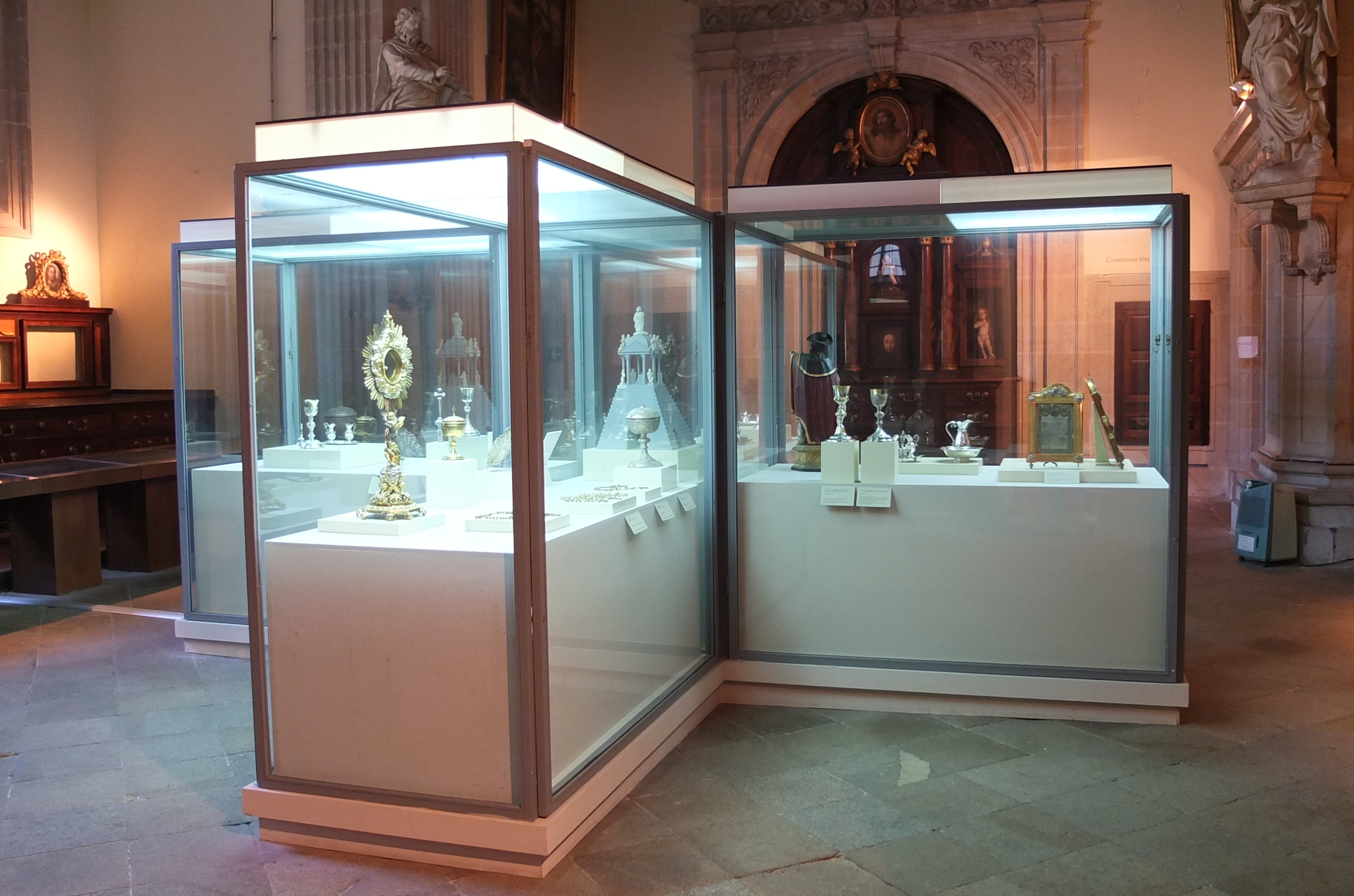 รูปถ่าย สเปน(Spain) ซานเตียโกเดกอมโปสเตลา(Santiago de Compostela) 2013-01 24