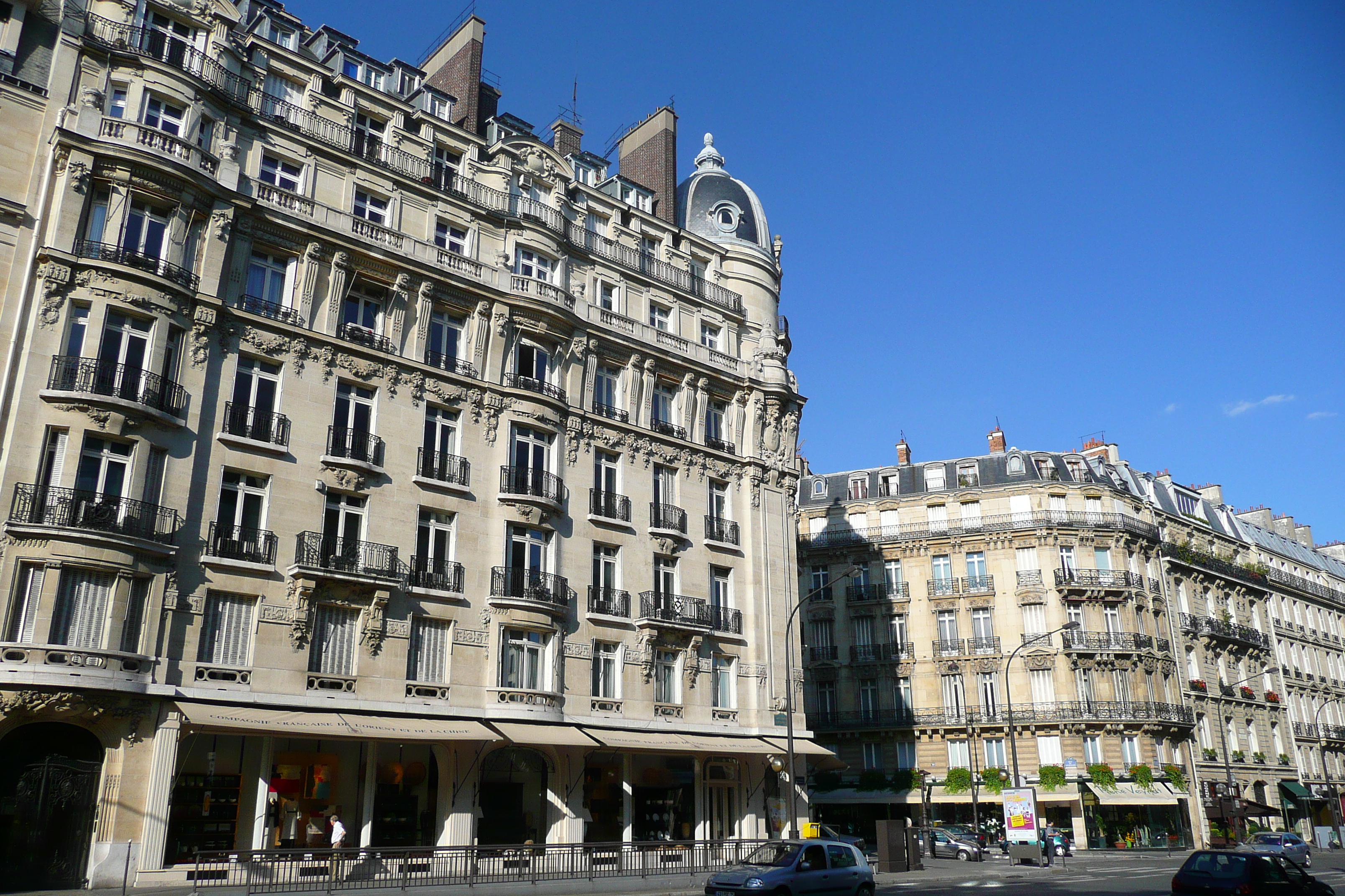 รูปถ่าย ฝรั่งเศส(France) ปารีส(Paris) ถนนฟรีดลันด์(Avenue de Friedland) 2007-09 66
