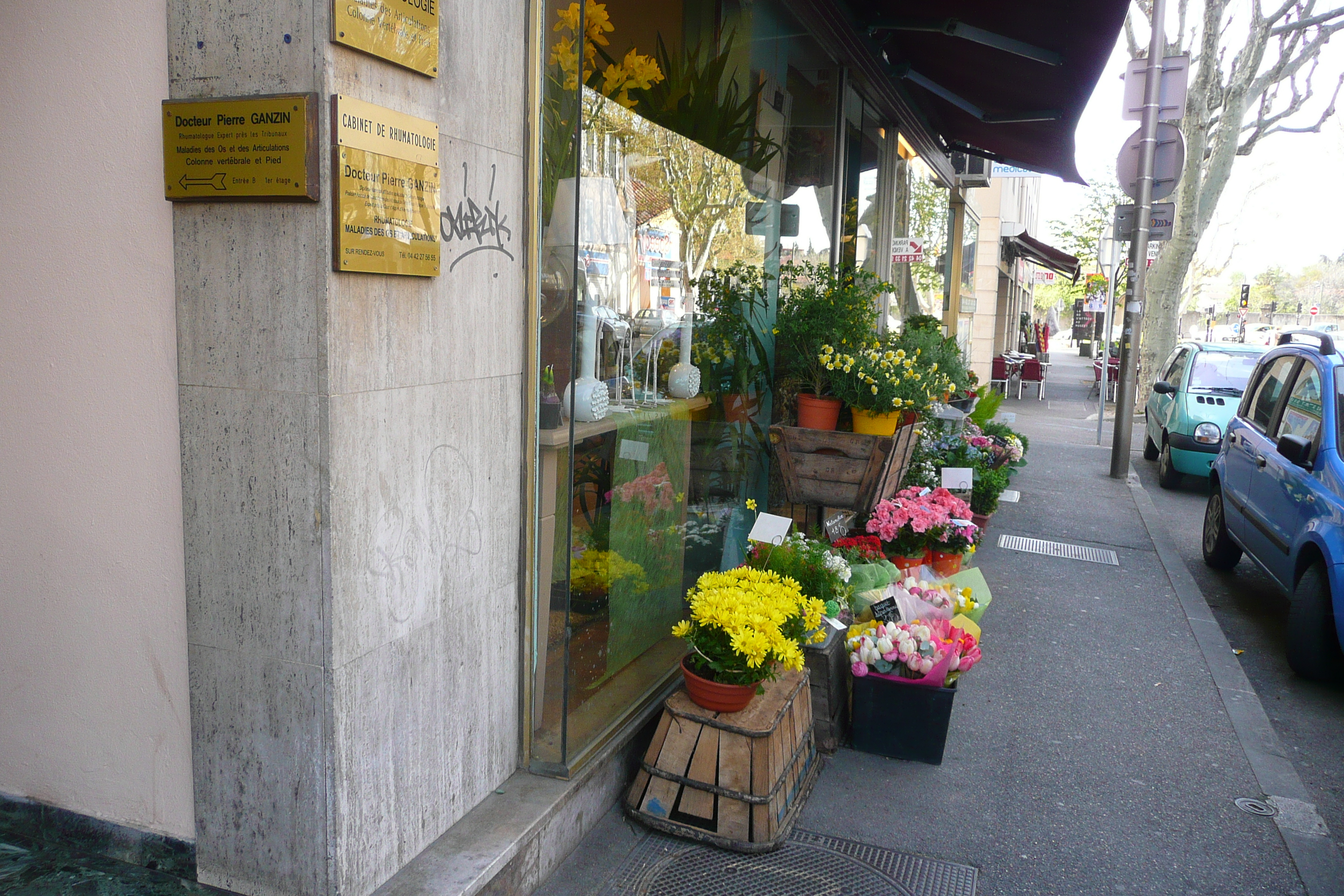 รูปถ่าย ฝรั่งเศส(France) แอ็กซ์-อ็อง-โพรว็องส์(Aix en Provence) แอ็กซ์ฝั่งตะวันตก(Aix West) 2008-04 28