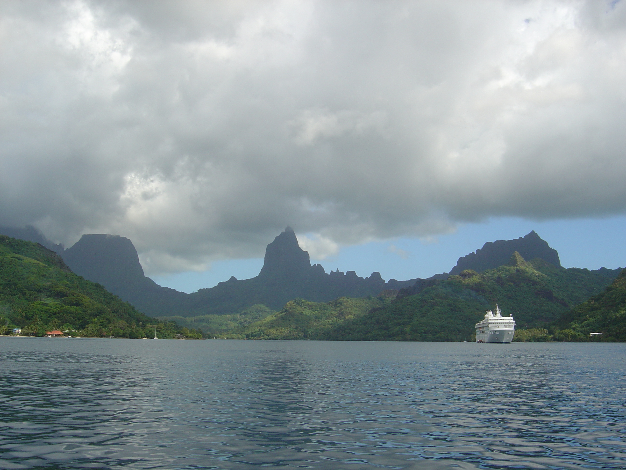 รูปถ่าย เฟรนช์โพลี่นีเซีย(Polynesia) มูเรีย(Moorea) 2006-04 4
