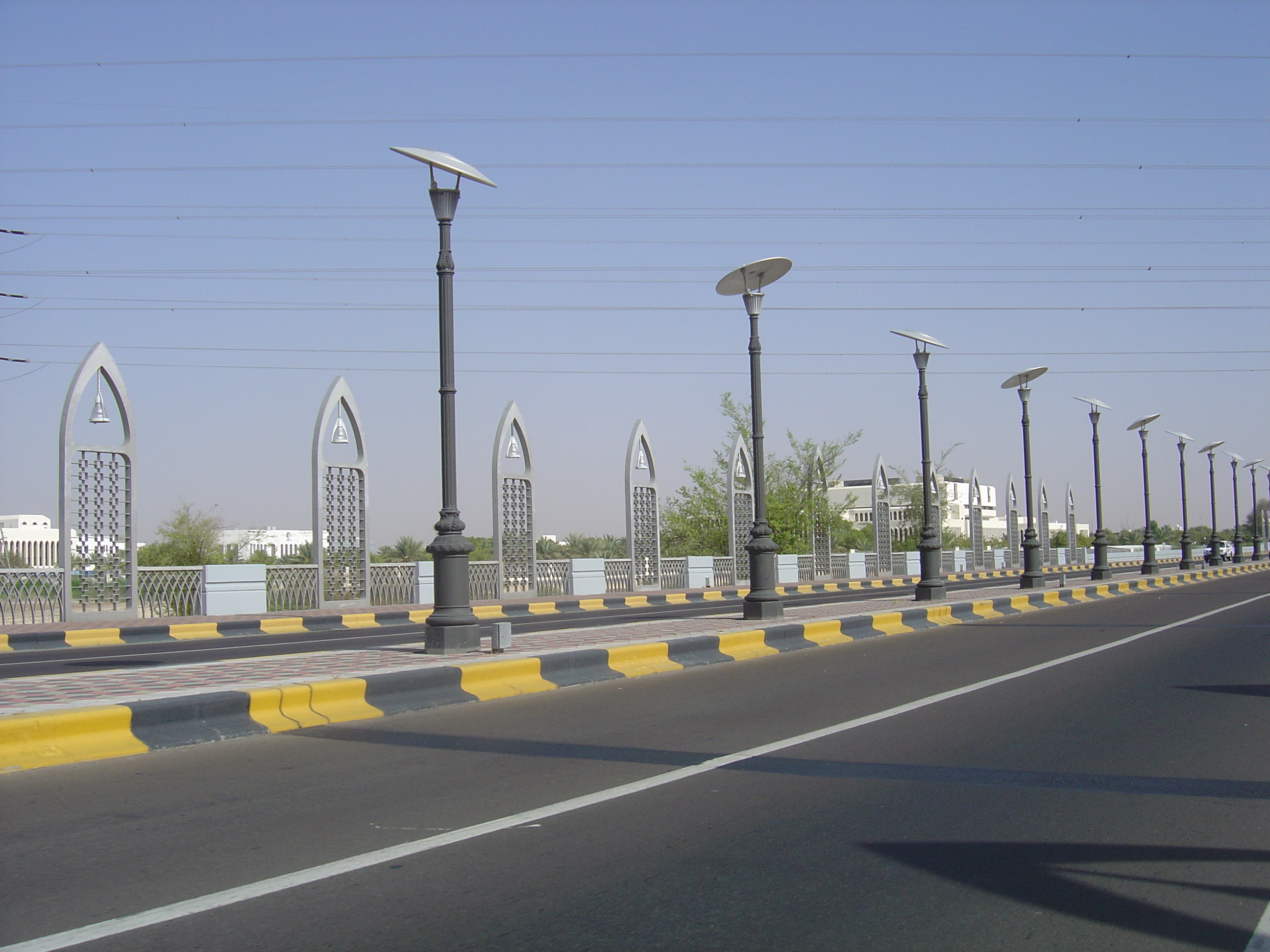 รูปถ่าย สหรัฐอาหรับเอมิเรตส์(United Arab Emirates) อาเลอิน(Al Ain) 2005-09 3