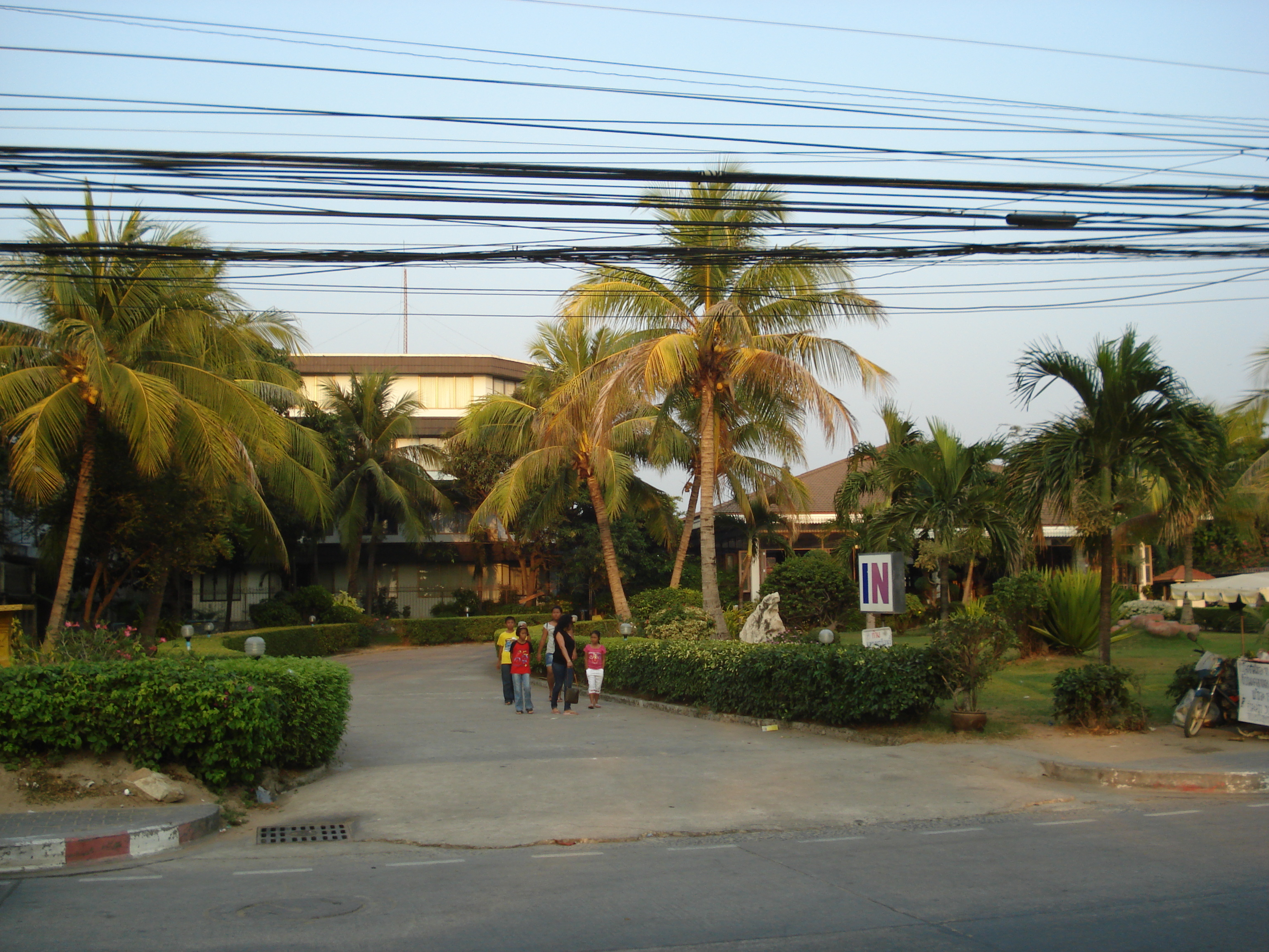 รูปถ่าย ไทย(Thailand) จอมเทียน(Jomtien) จอมเทียนสายหนึ่ง(Jomtien Sainueng) 2008-01 29