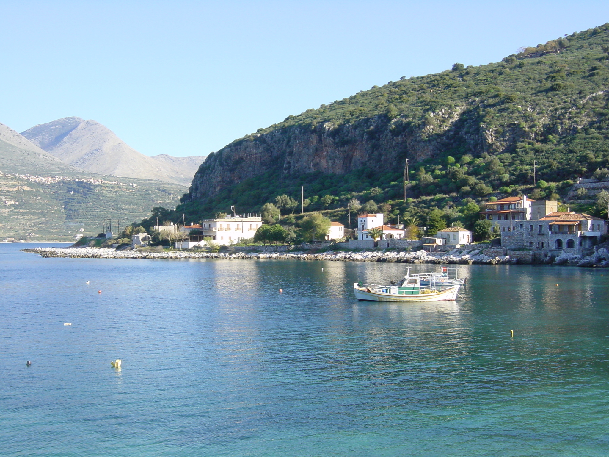 รูปถ่าย กรีก(Greece) ลิเมนิ(Limeni) 2003-12 11