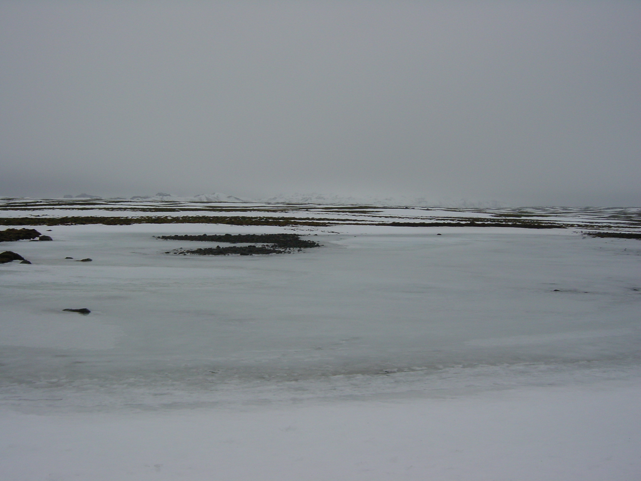 รูปถ่าย ไอซ์แลนด์(Iceland) ถนนหมายเลข 36 จากมอสเฟลส์แบร์ไปทิงเวลลีร์(Road 36 Mosfellbaer to Pingvellir) 2003-03 0