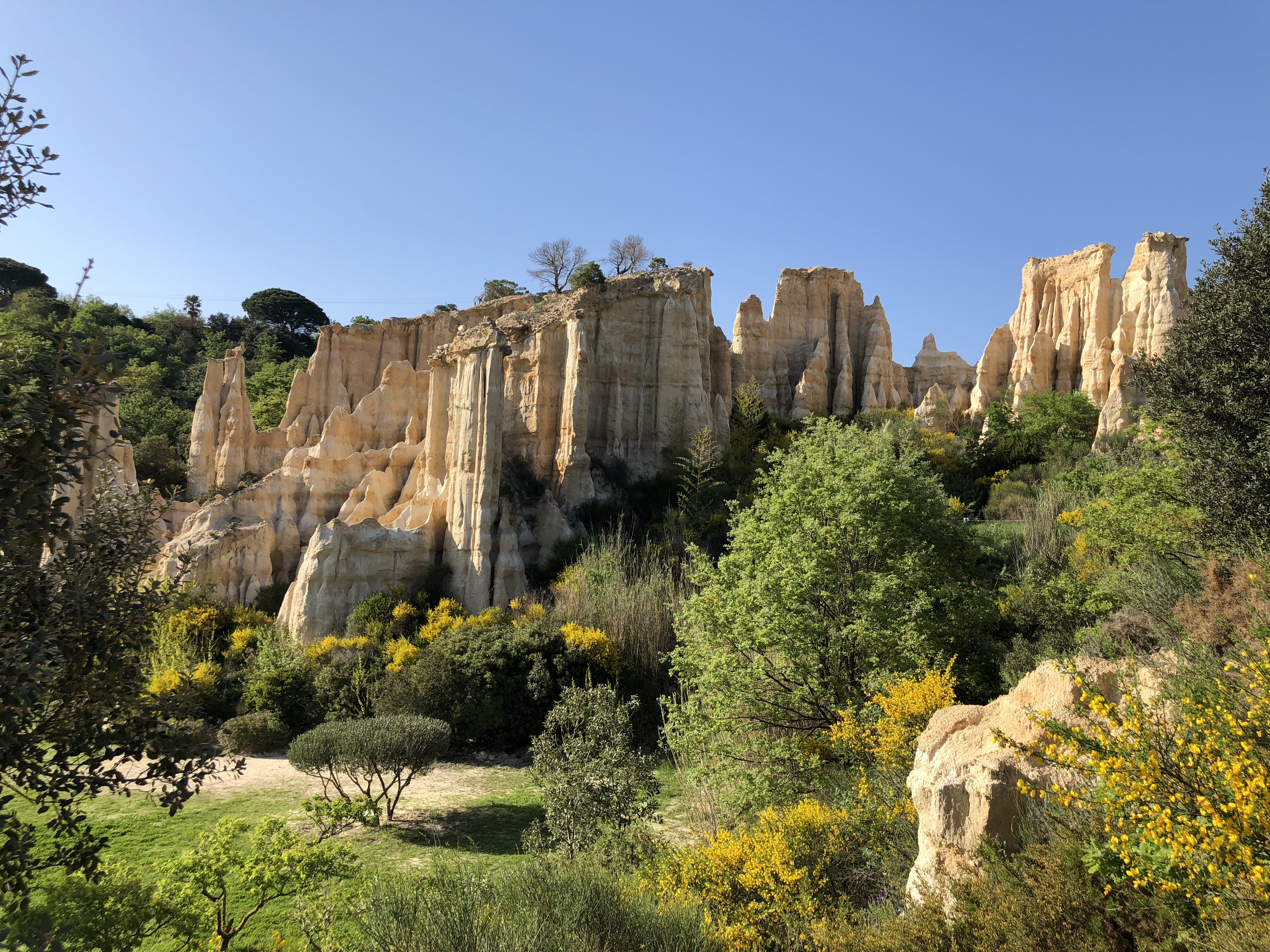 รูปถ่าย ฝรั่งเศส(France) เสาหินออร์กดีล-ซูร์-แต็ต(Orgues d'Ille Sur Tet) 2018-04 81