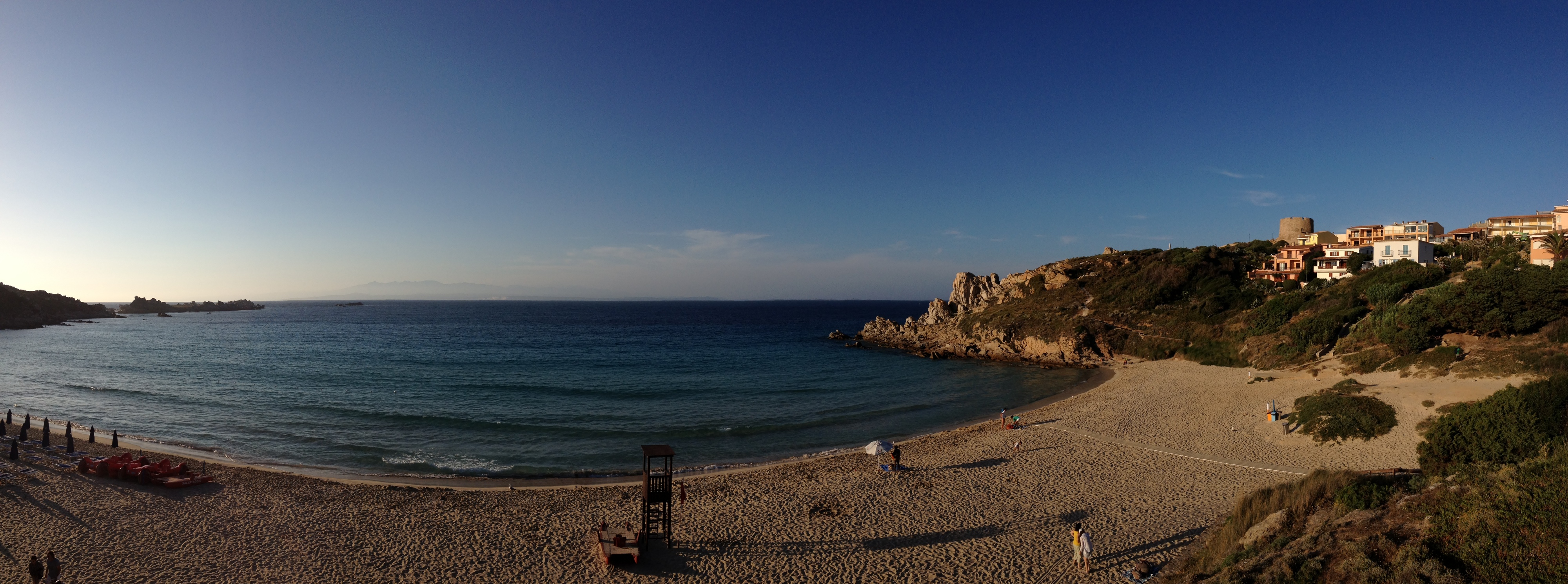 รูปถ่าย อิตาลี(Italy) ซาร์ดิเนีย(Sardinia) ซันตาเตเรซากัลลูรา(Santa Teresa Gallura) 2015-06 2
