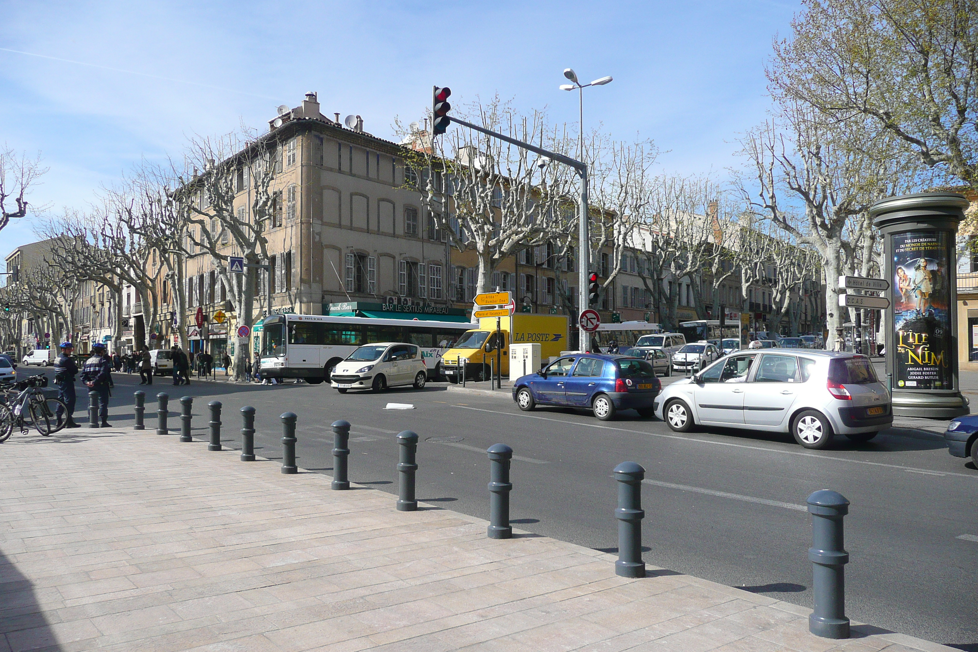 รูปถ่าย ฝรั่งเศส(France) แอ็กซ์-อ็อง-โพรว็องส์(Aix en Provence) จัตุรัสนายพลเดอโกล(Place du General de Gaulle) 2008-04 16