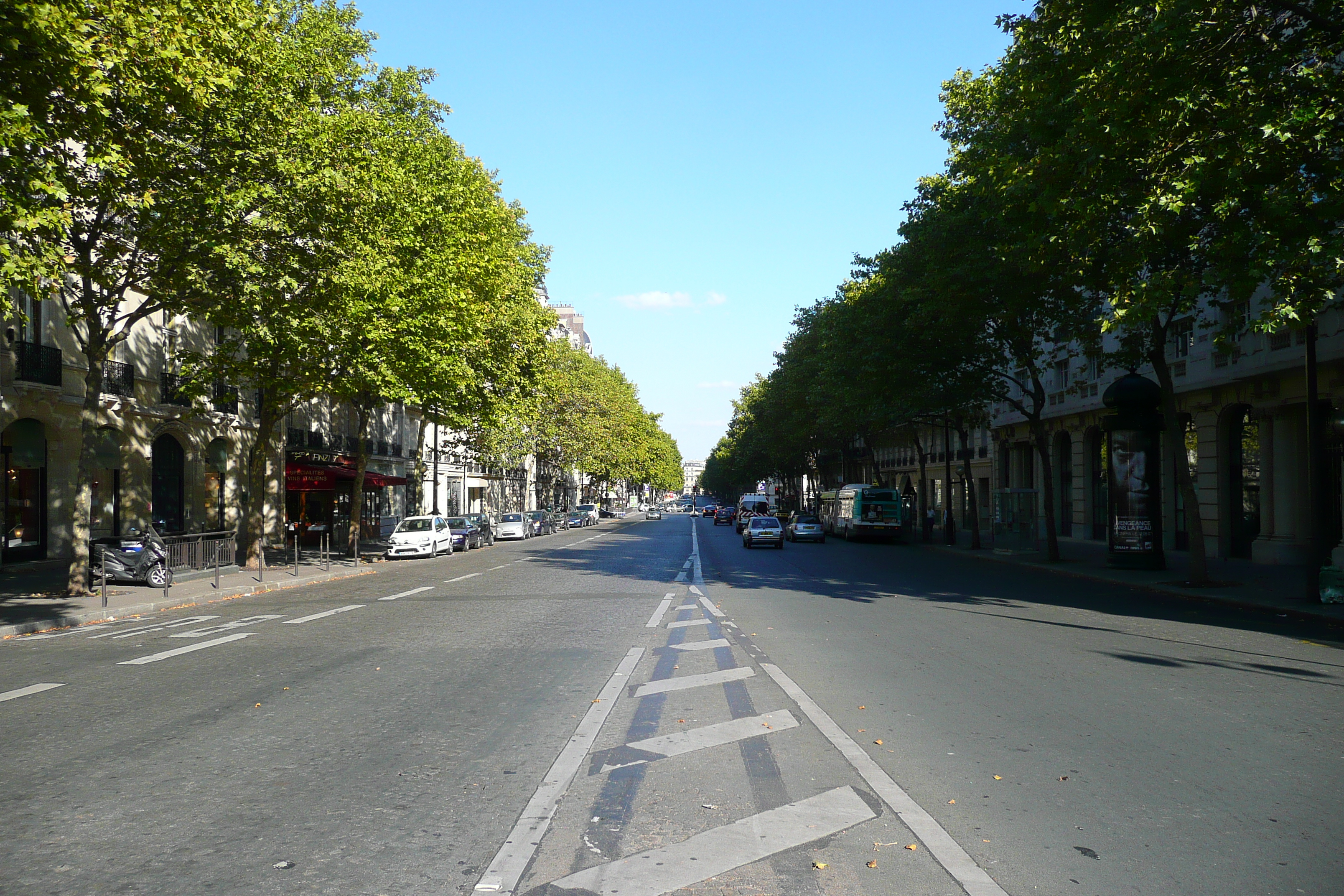 รูปถ่าย ฝรั่งเศส(France) ปารีส(Paris) ถนนฟรีดลันด์(Avenue de Friedland) 2007-09 44