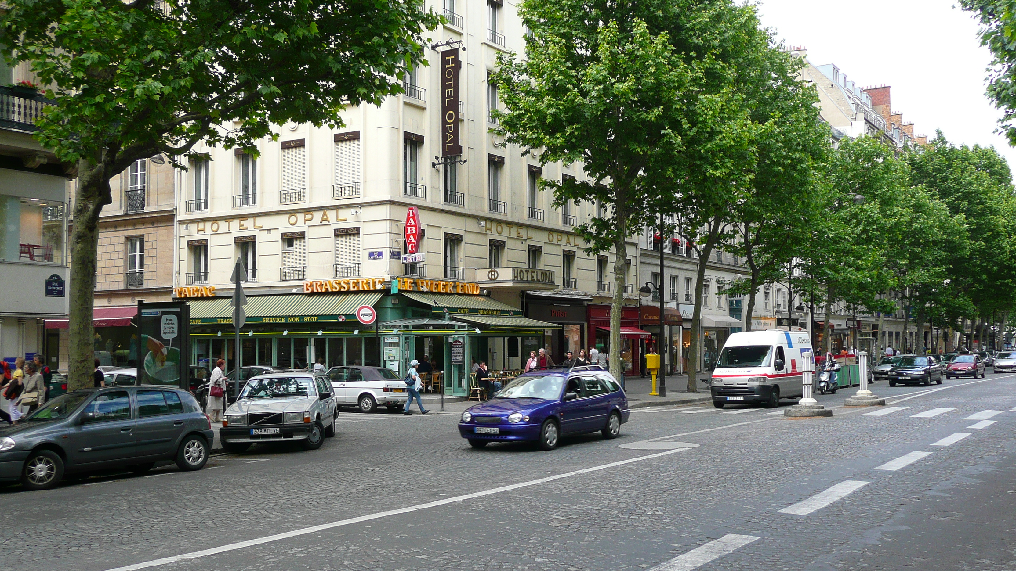 รูปถ่าย ฝรั่งเศส(France) ปารีส(Paris) คุ้มที่ 8(8th Arrondissement) ถนนทรงเช(Rue Tronchet) 2007-05 17