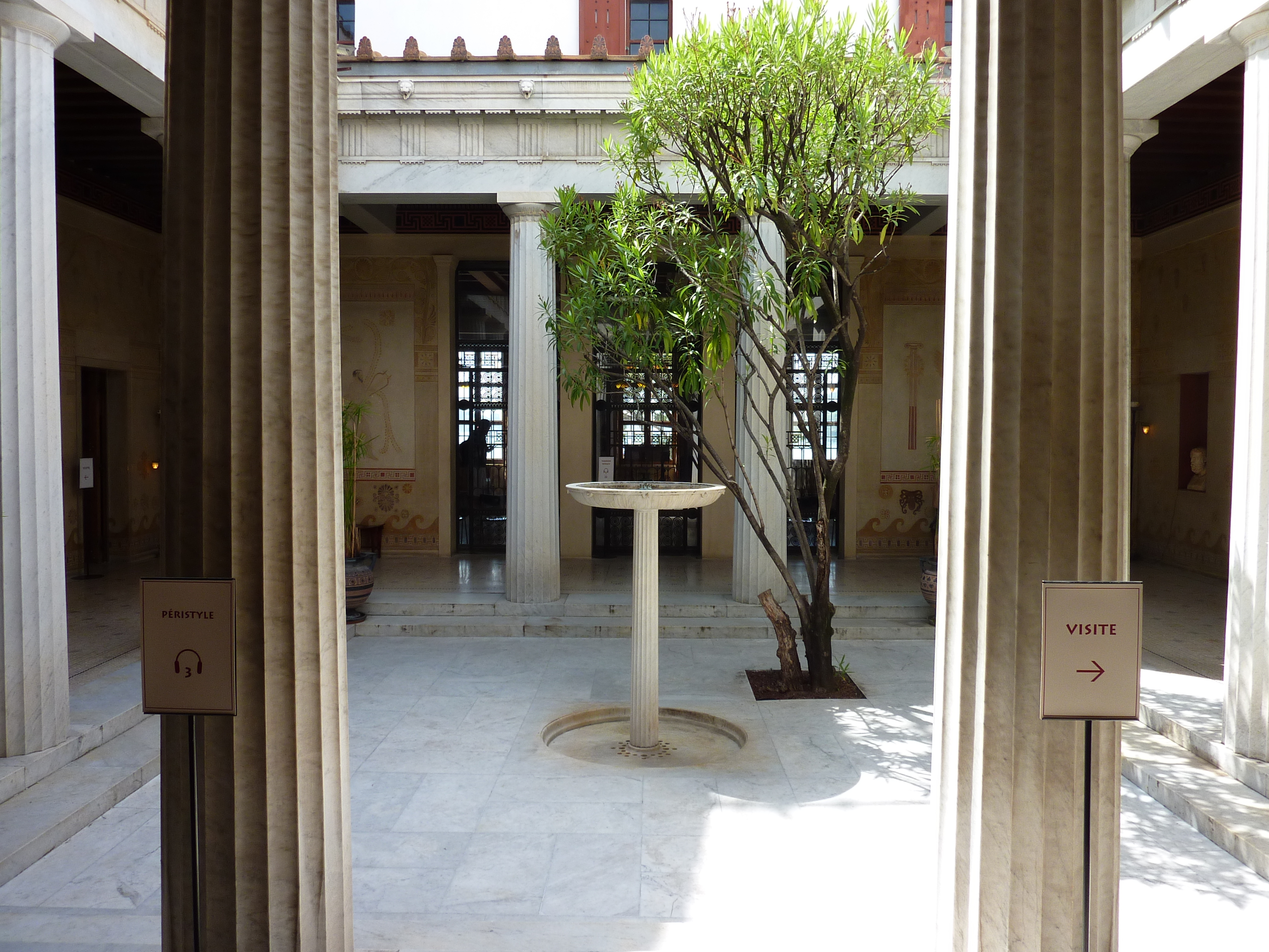 รูปถ่าย ฝรั่งเศส(France) โบลีเยอ-ซูร์-แมร์(Beaulieu sur Mer) วิลลาเกรีลอส(Villa Kerylos) 2009-05 129