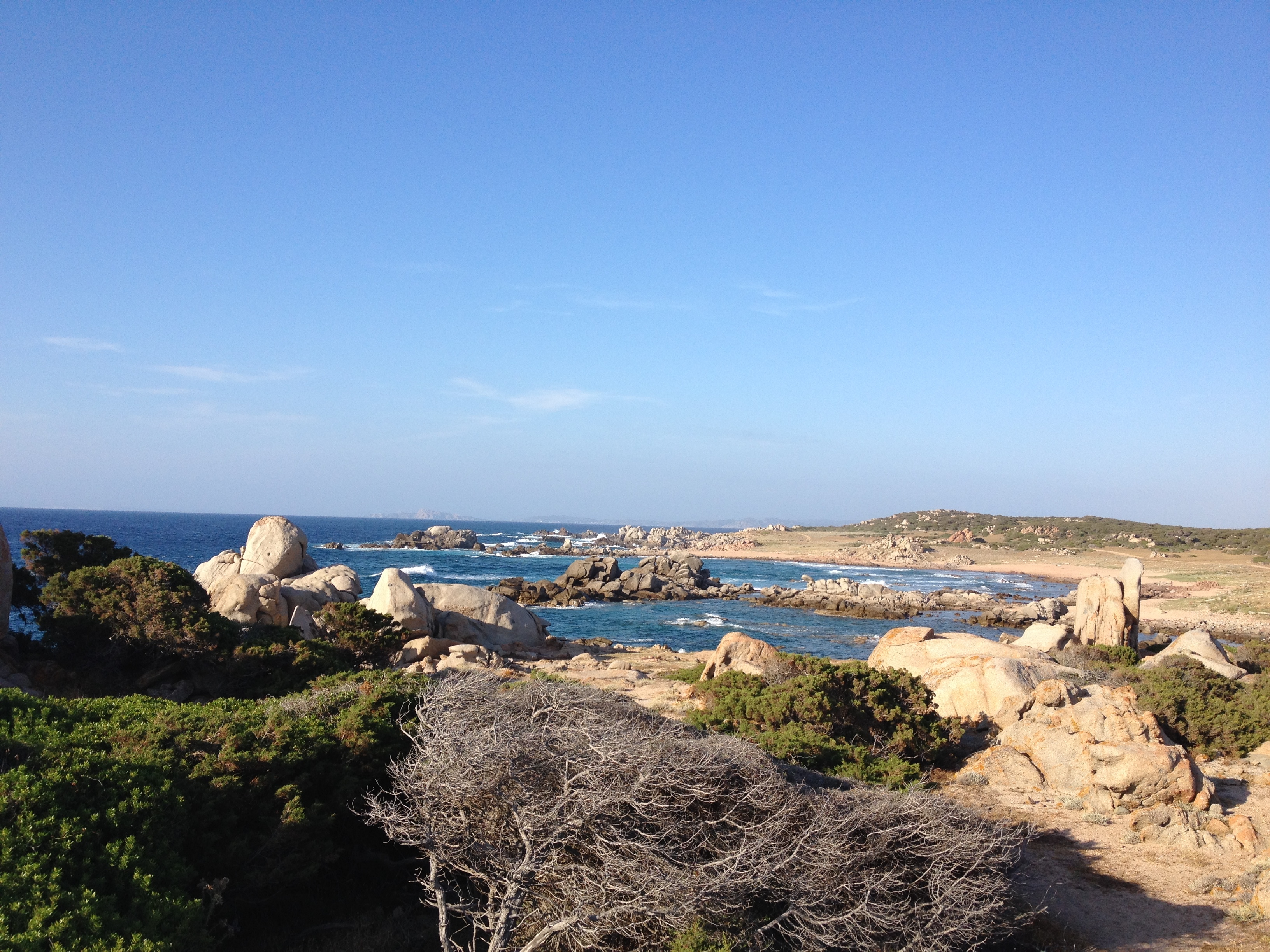 รูปถ่าย อิตาลี(Italy) ซาร์ดิเนีย(Sardinia) ปอร์โตเบลโลดีกัลลูรา(Portobello di Gallura) 2015-06 2