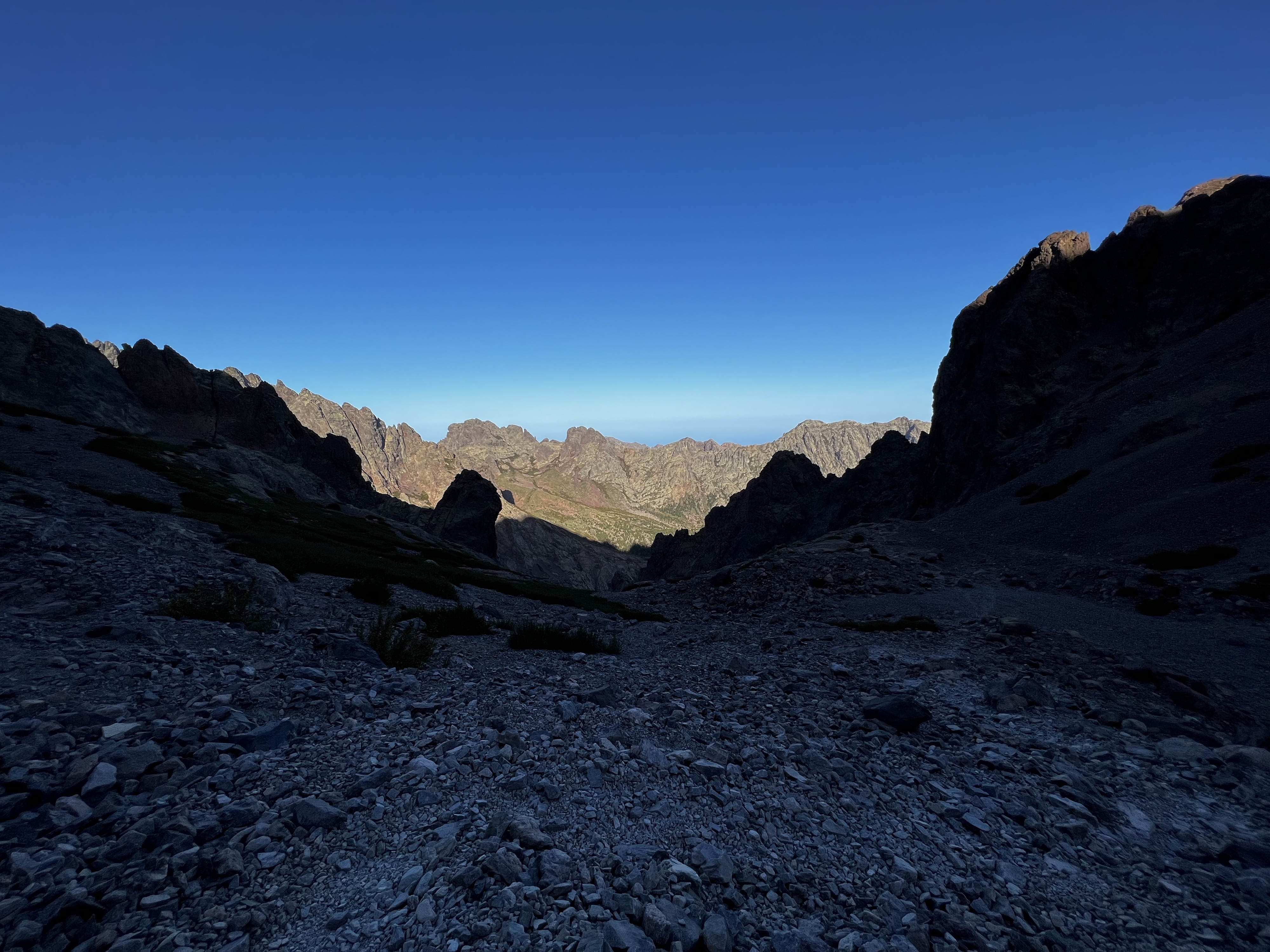 รูปถ่าย ฝรั่งเศส(France) คอร์สิคา(Corsica) ภูเขามอนเตชินโต(Monte Cinto) 2023-10 144