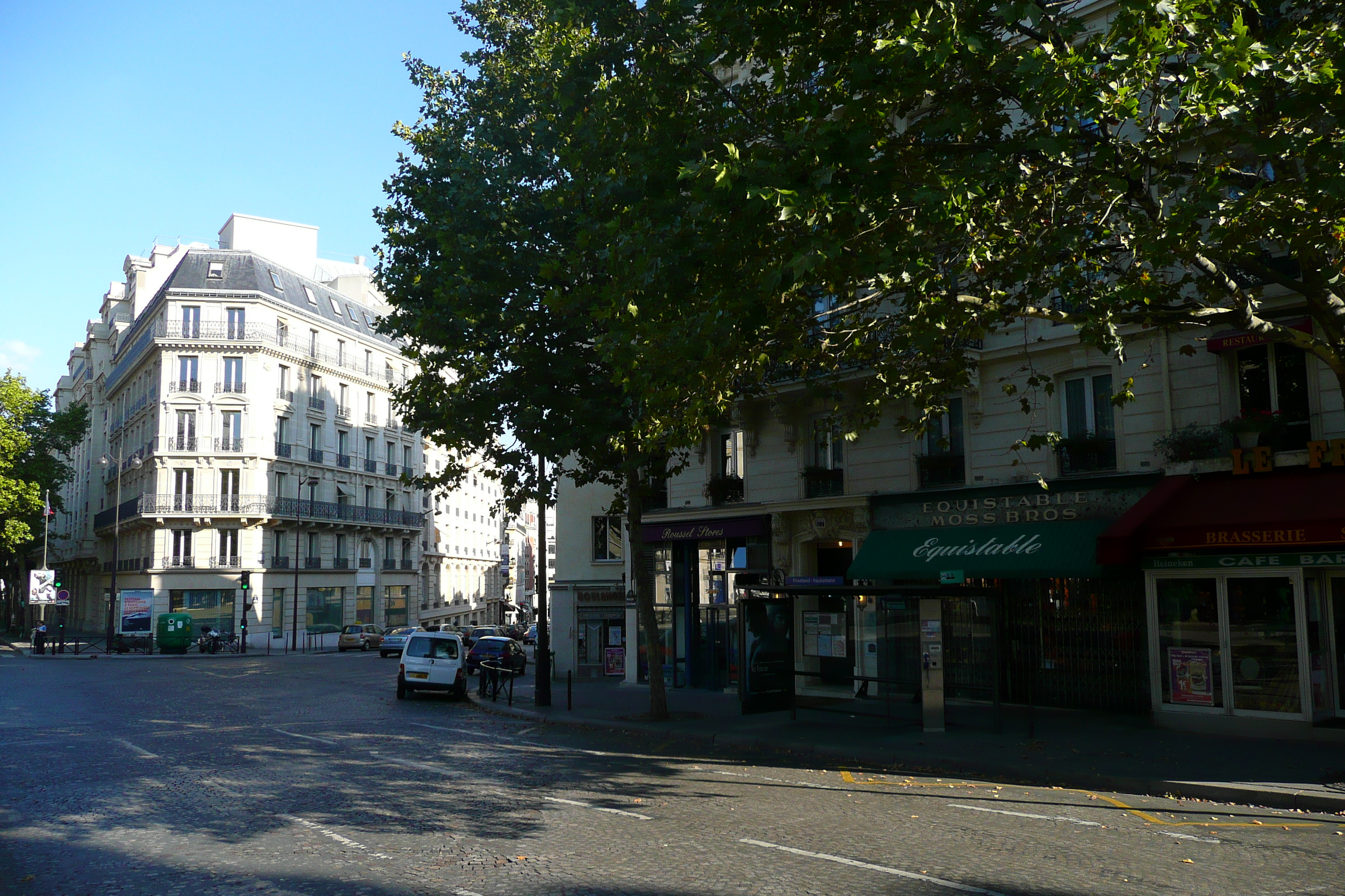 รูปถ่าย ฝรั่งเศส(France) ปารีส(Paris) ถนนฟรีดลันด์(Avenue de Friedland) 2007-09 46