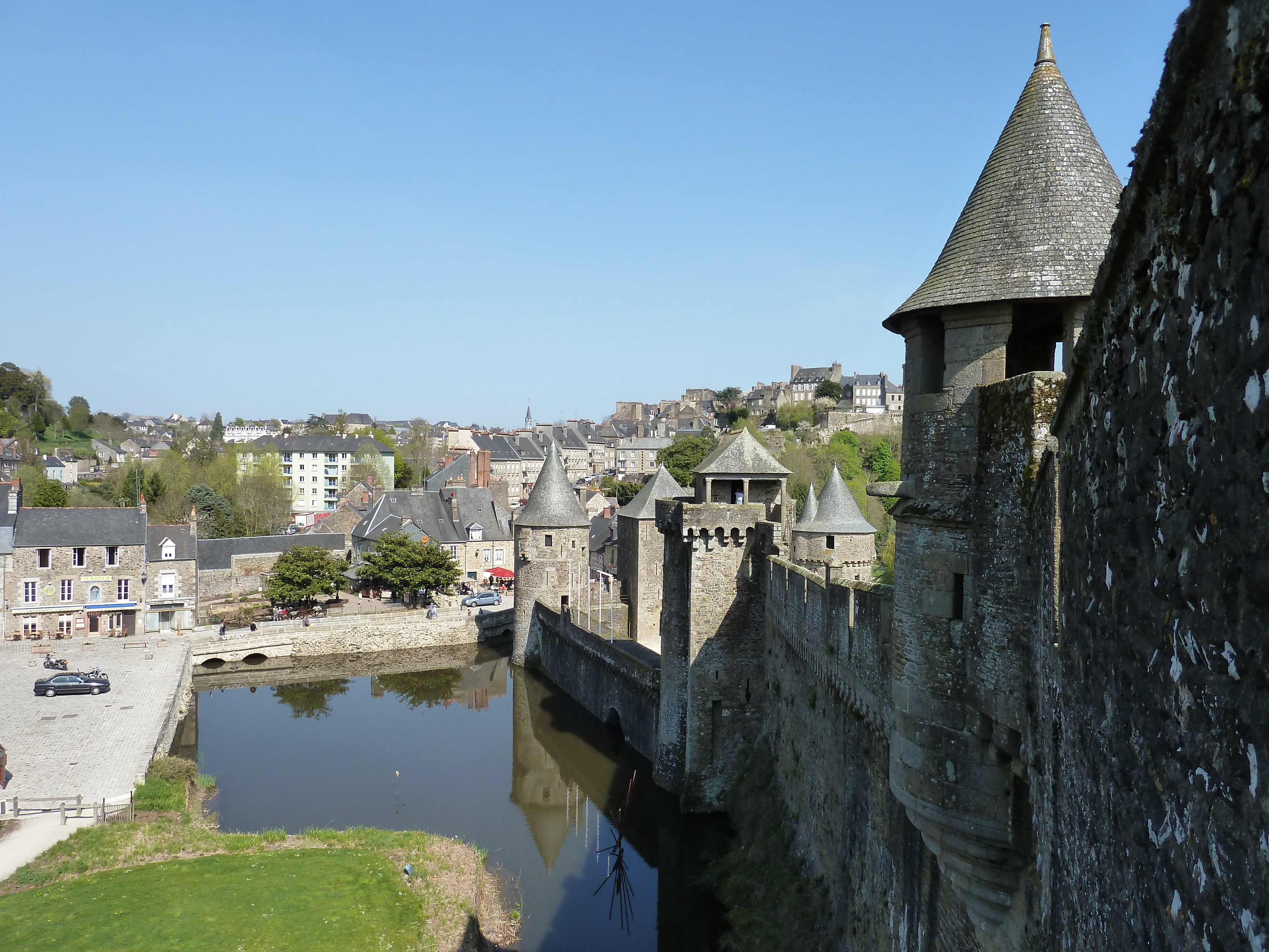 รูปถ่าย ฝรั่งเศส(France) ฟูแฌร์(Fougeres) 2010-04 35