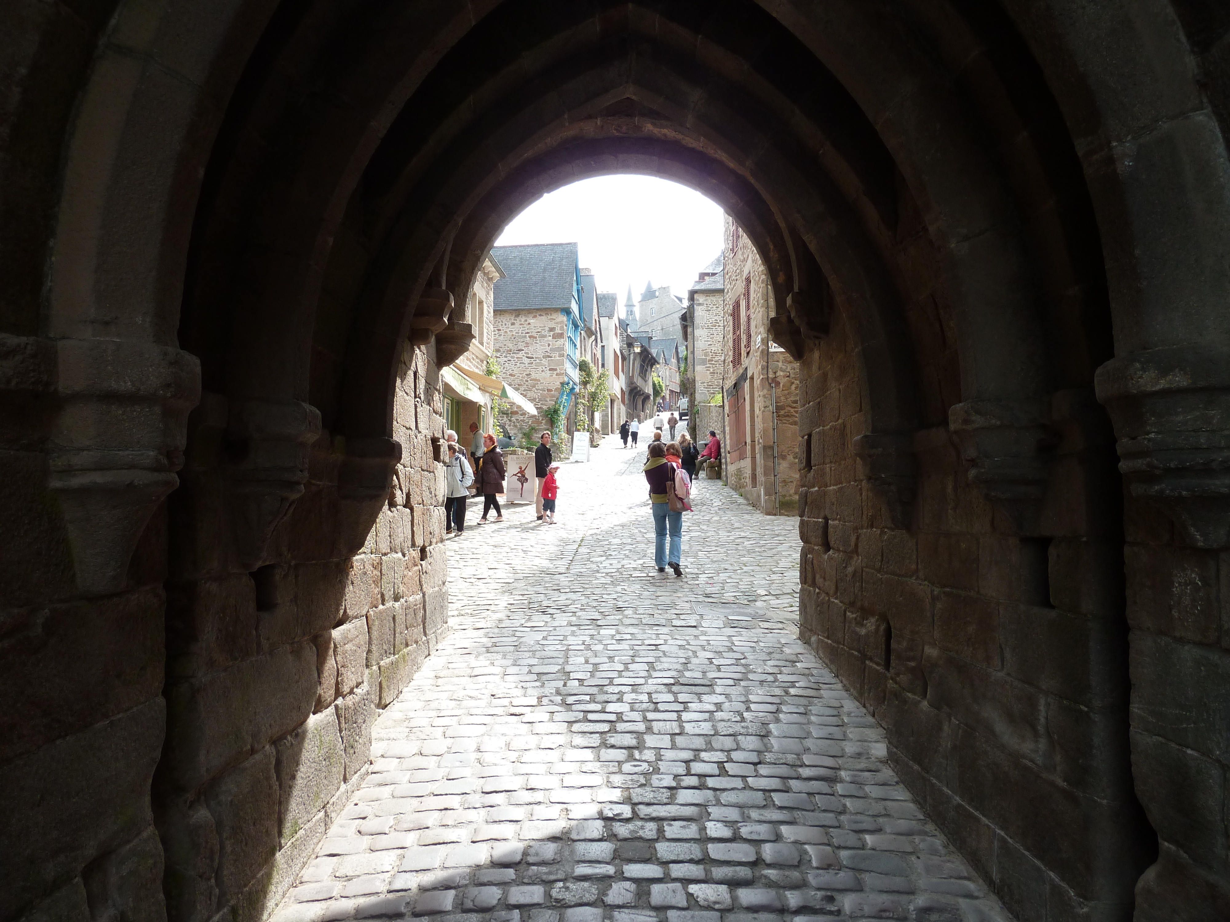 รูปถ่าย ฝรั่งเศส(France) ดีน็อง(Dinan) กำแพงเมืองดีน็อง(Dinan city walls) 2010-04 9