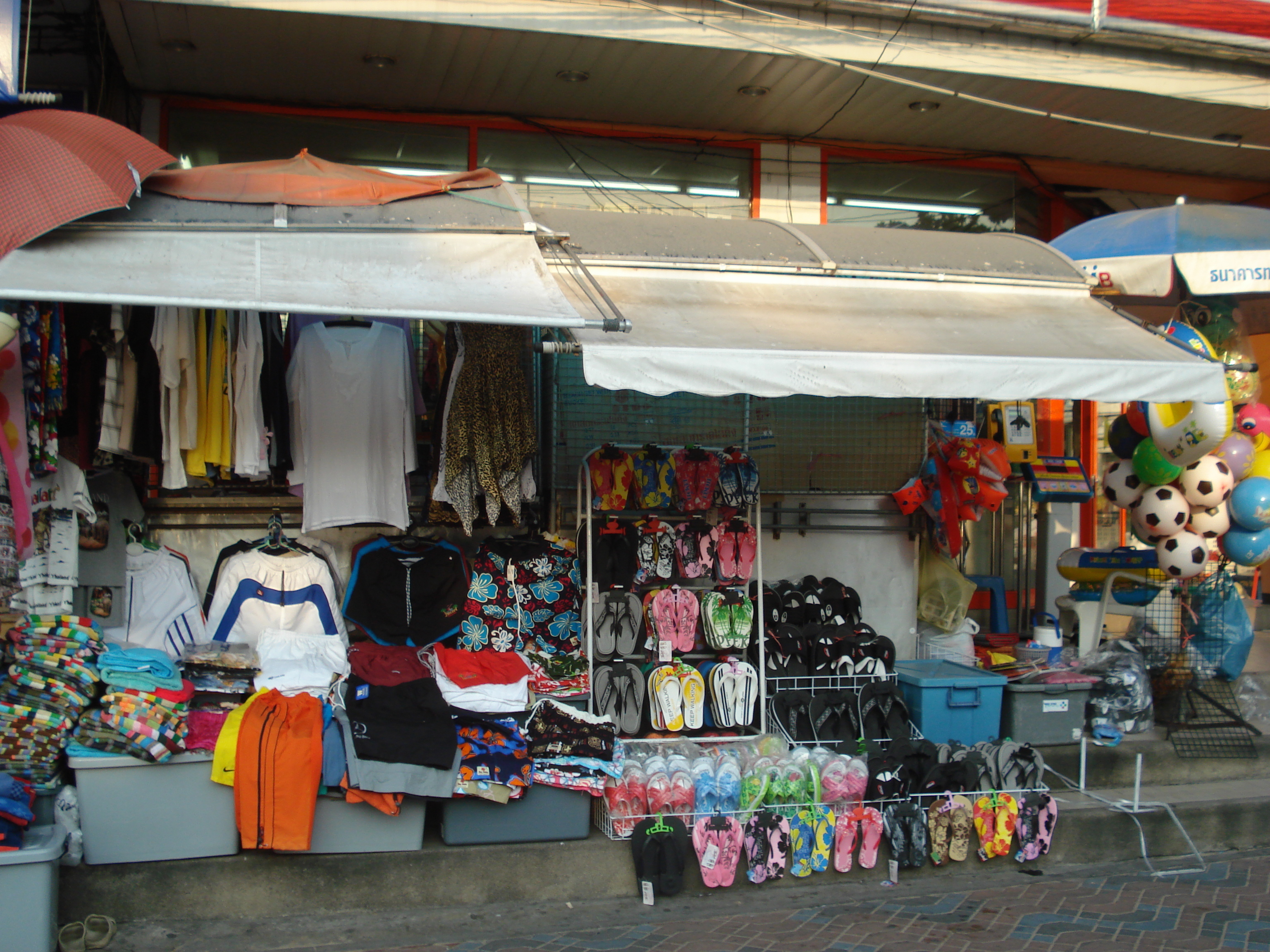 รูปถ่าย ไทย(Thailand) จอมเทียน(Jomtien) ริมทะเลจอมเทียน(Jomtien Seashore) 2008-01 123