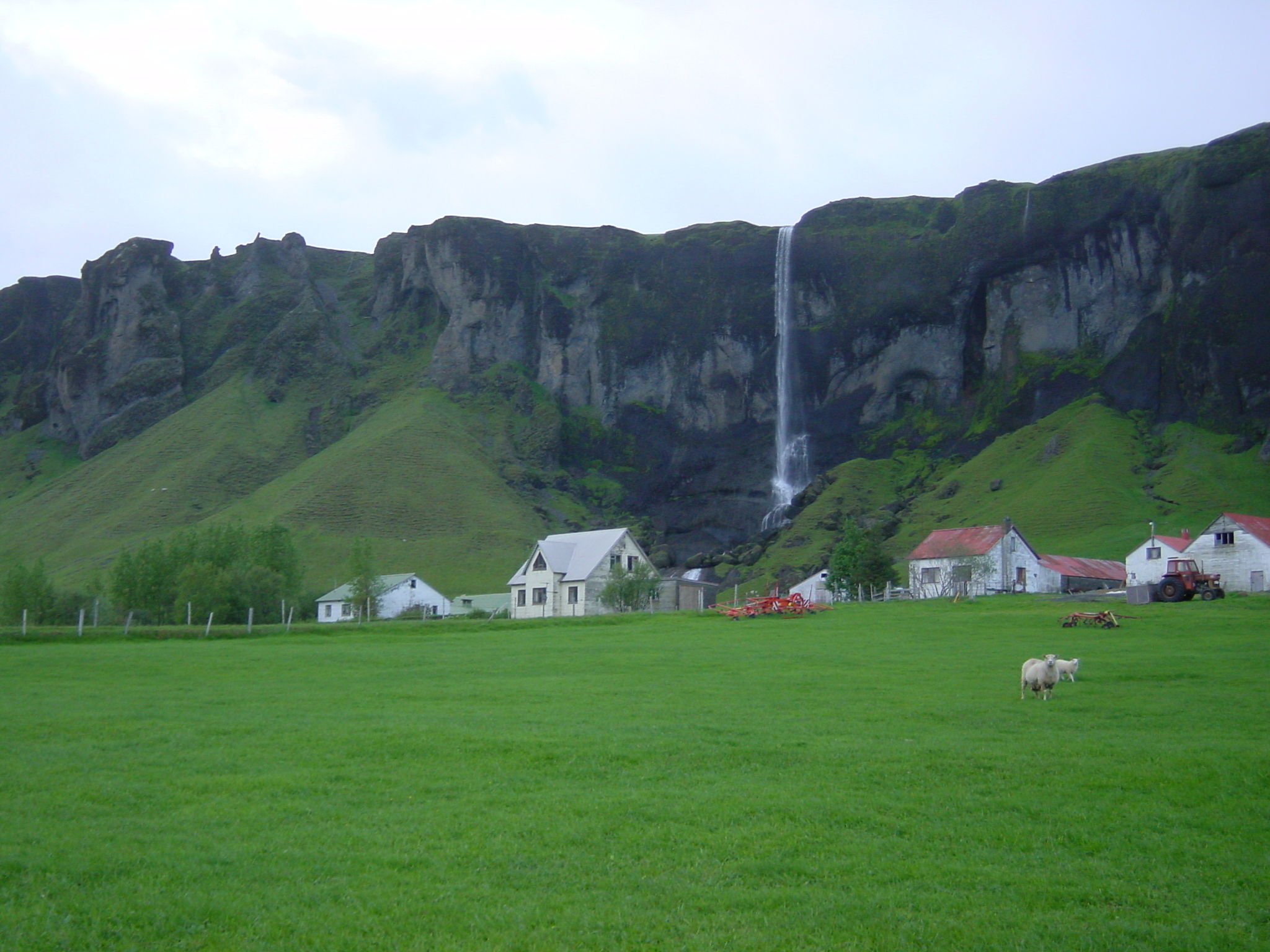 รูปถ่าย ไอซ์แลนด์(Iceland) ถนนหมายเลข 1 จากโยกุลซาร์เลานไปวีก(Road 1 Jokulsarlon to vik) 2003-06 7