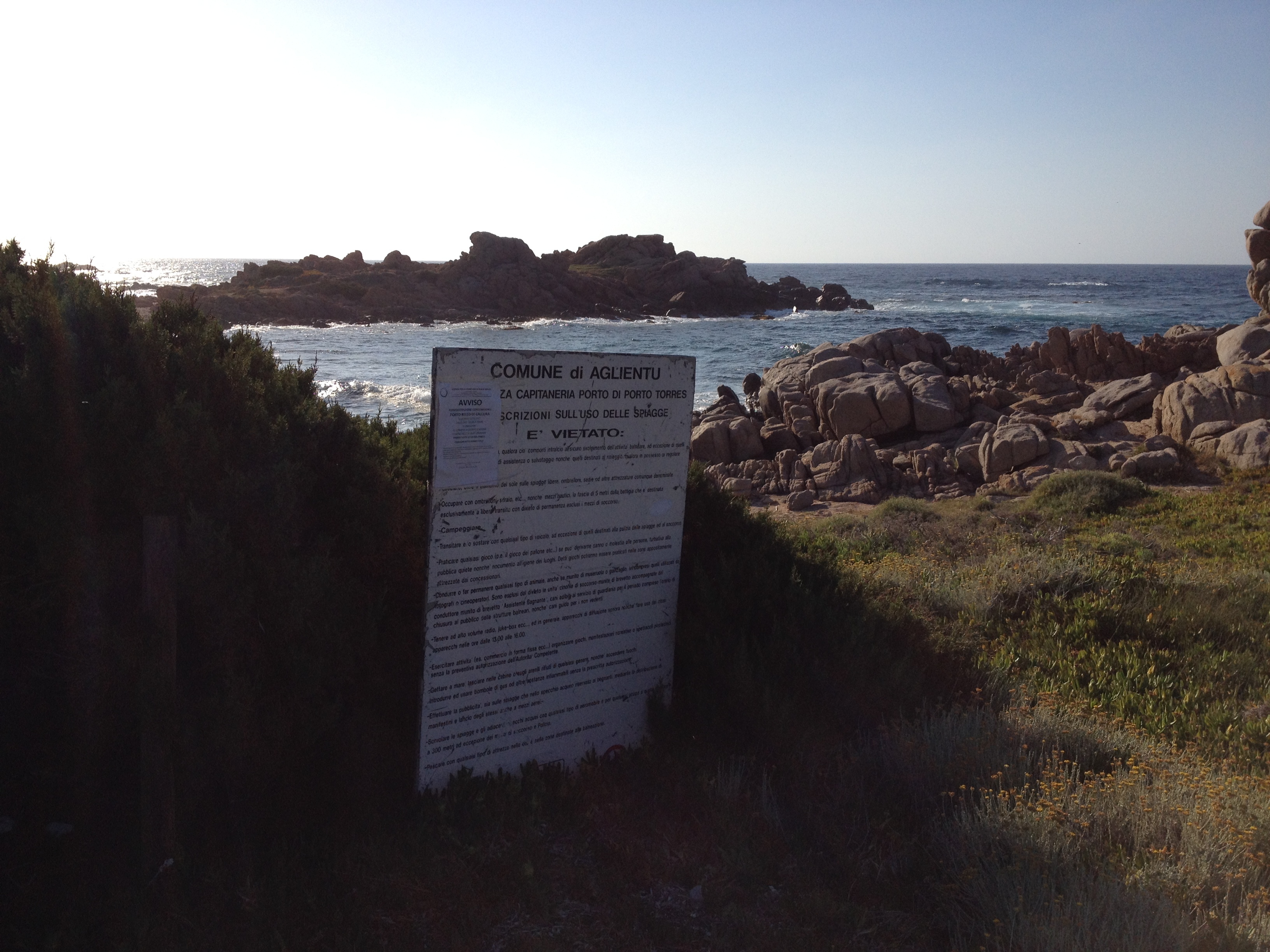 รูปถ่าย อิตาลี(Italy) ซาร์ดิเนีย(Sardinia) ปอร์โตเบลโลดีกัลลูรา(Portobello di Gallura) 2015-06 20