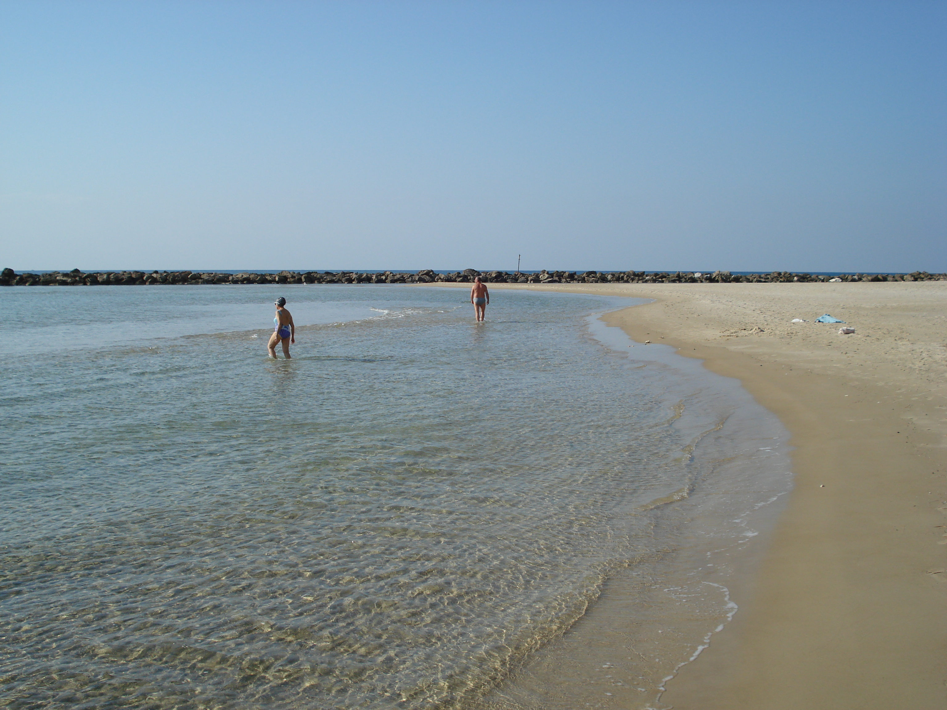 รูปถ่าย อิสราเอล(Israel) ไฮฟา(Haifa) หาดคาร์เมล(Carmel Beach) 2006-12 0