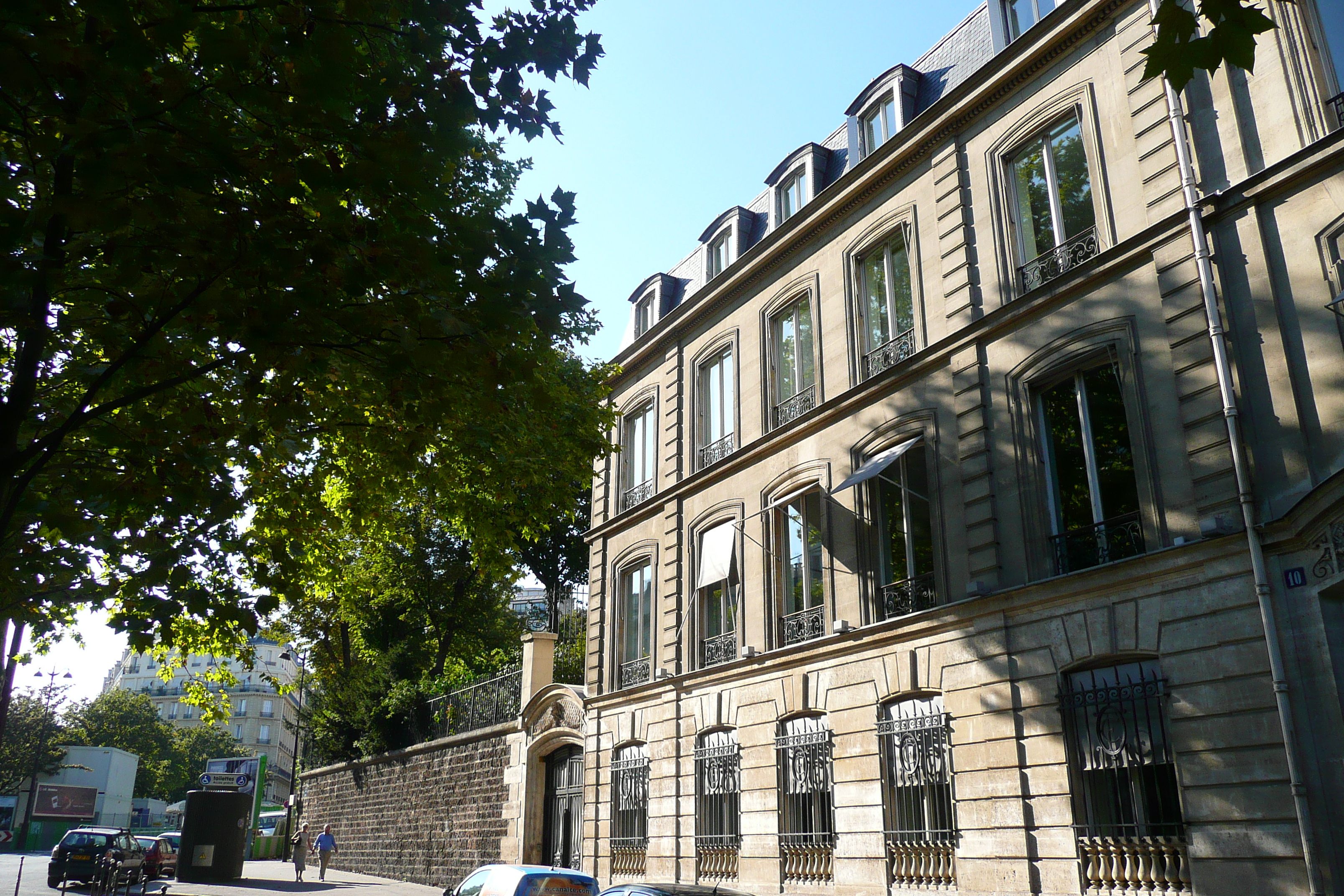 รูปถ่าย ฝรั่งเศส(France) ปารีส(Paris) ถนนฟรีดลันด์(Avenue de Friedland) 2007-09 2