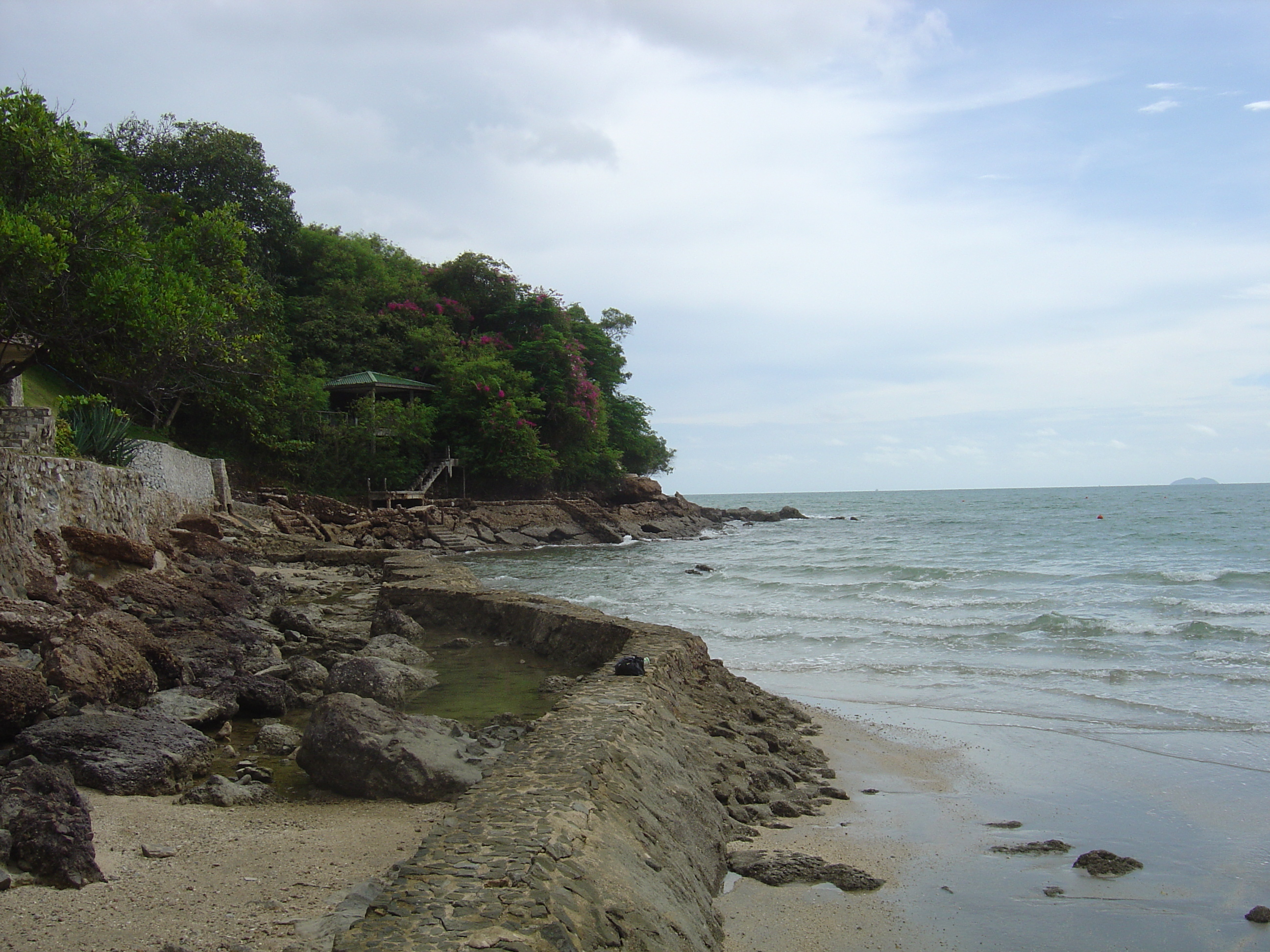 รูปถ่าย ไทย(Thailand) พัทยา(Pattaya) โกลเดนฮอร์น(Golden Horn) 2005-09 31