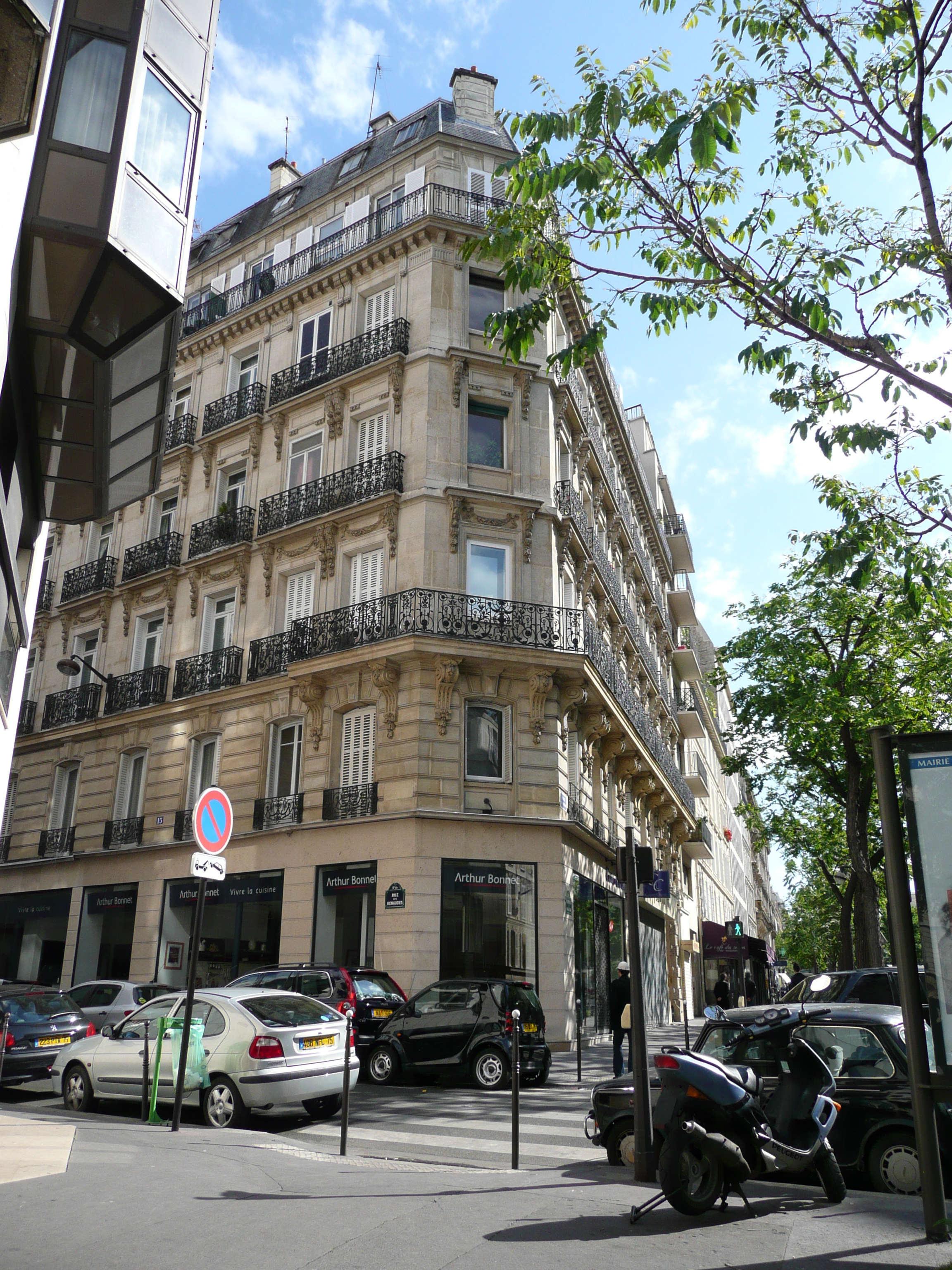 รูปถ่าย ฝรั่งเศส(France) ปารีส(Paris) คุ้มที่ 17 (17th Arrondissement) ถนนวากราม(Avenue de Wagram) 2007-05 29