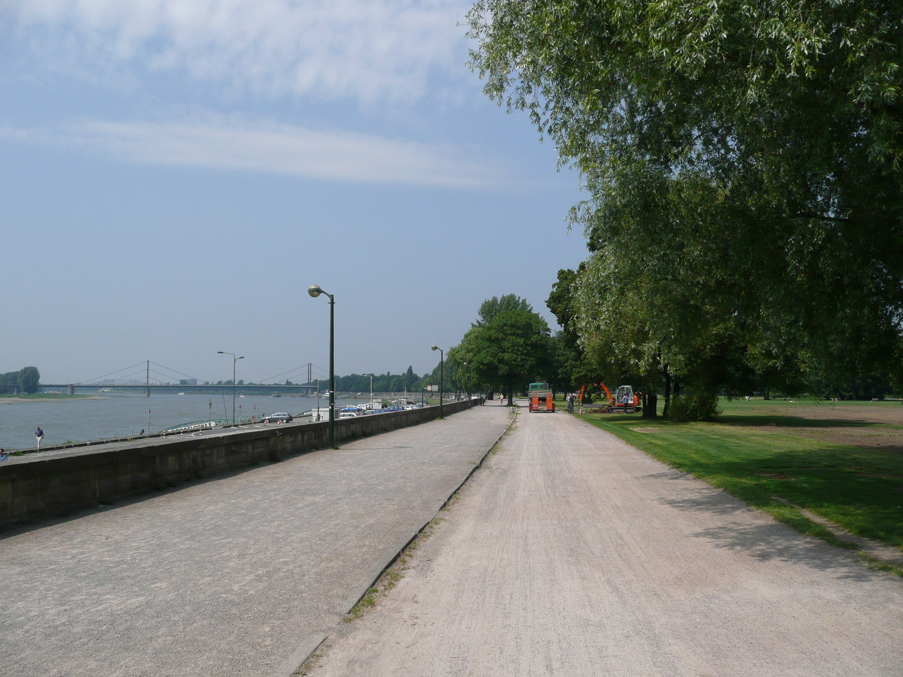 รูปถ่าย เยอรมนี(Germany) ดัสเซลดอร์ฟ(Dusseldorf) 2007-05 16