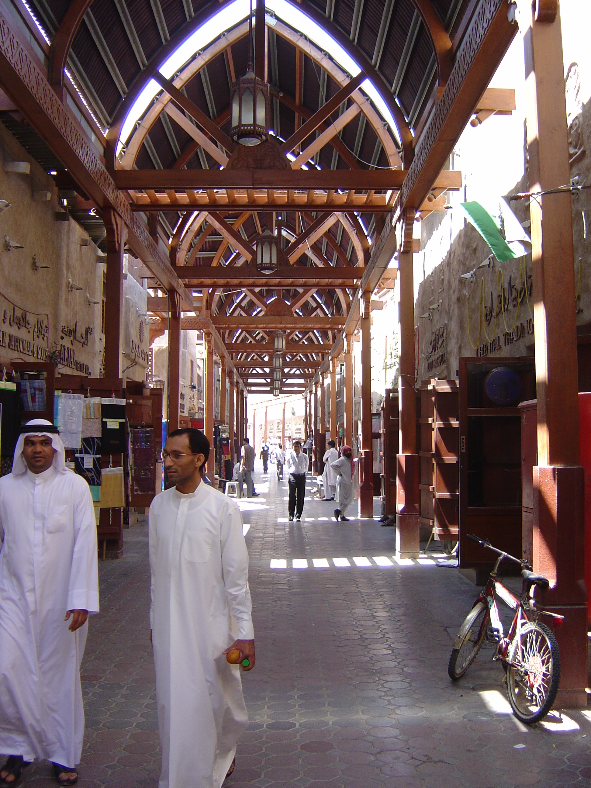 รูปถ่าย สหรัฐอาหรับเอมิเรตส์(United Arab Emirates) ดูไบ(Dubai) 2005-03 105