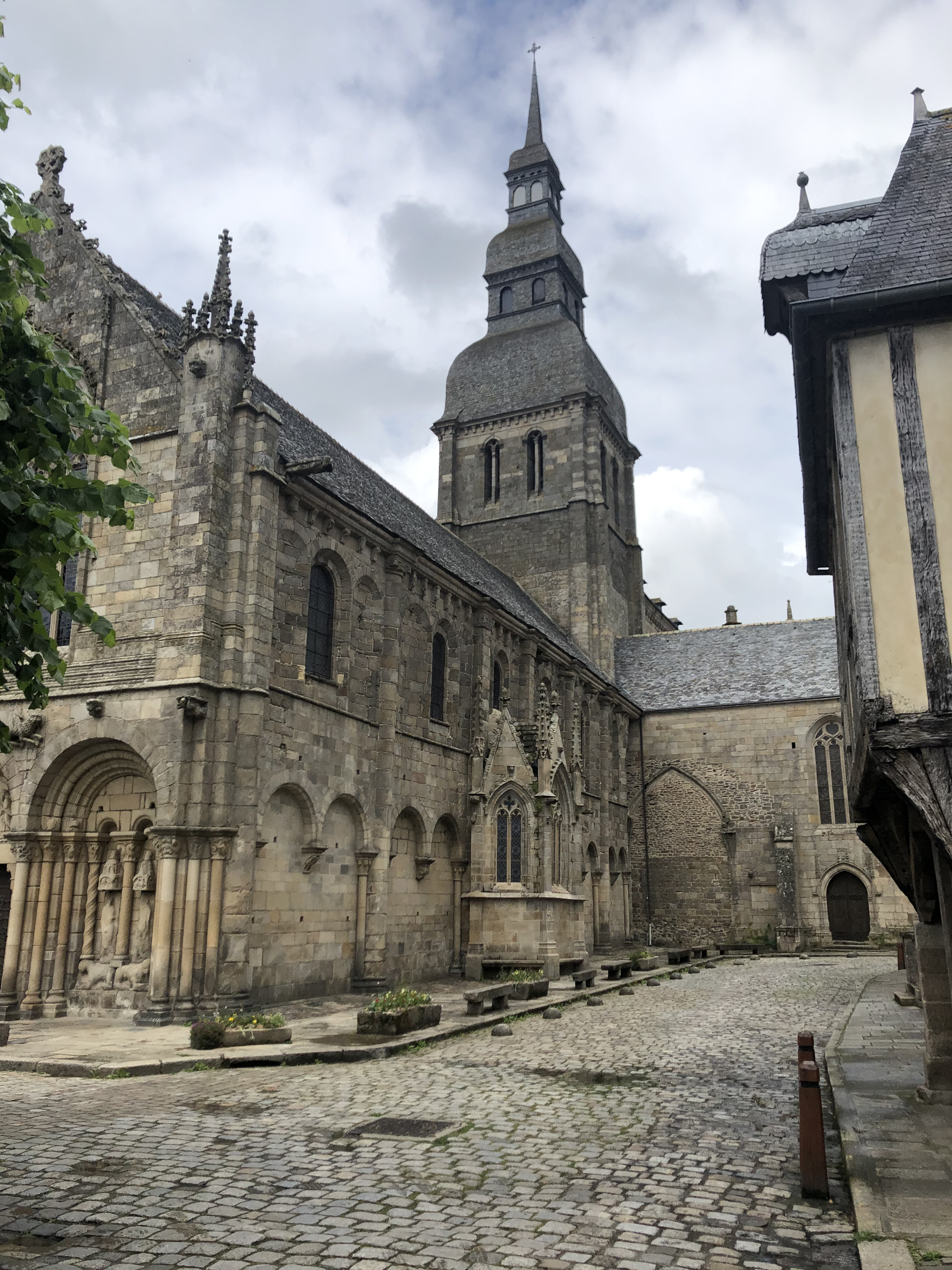 รูปถ่าย ฝรั่งเศส(France) ดีน็อง(Dinan) 2020-06 78
