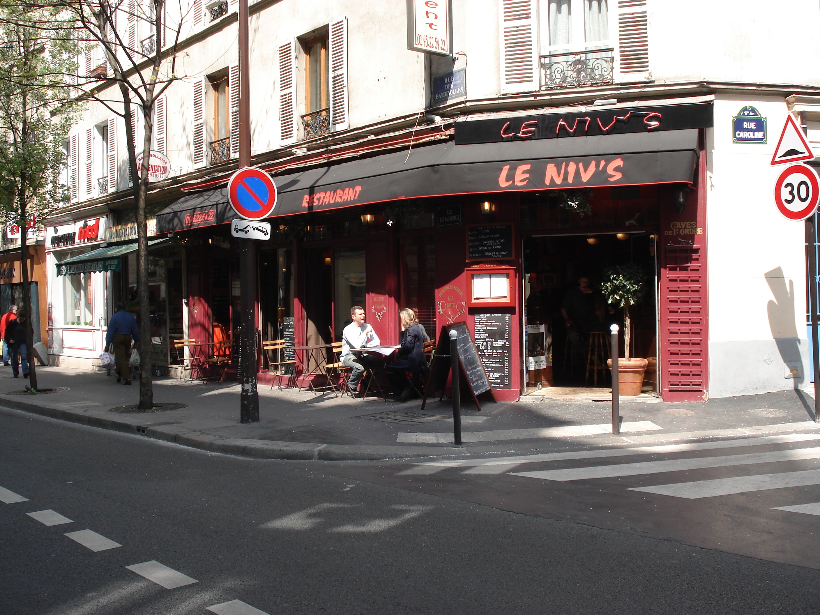 รูปถ่าย ฝรั่งเศส(France) ปารีส(Paris) คุ้มที่ 17 (17th Arrondissement) 2006-04 9