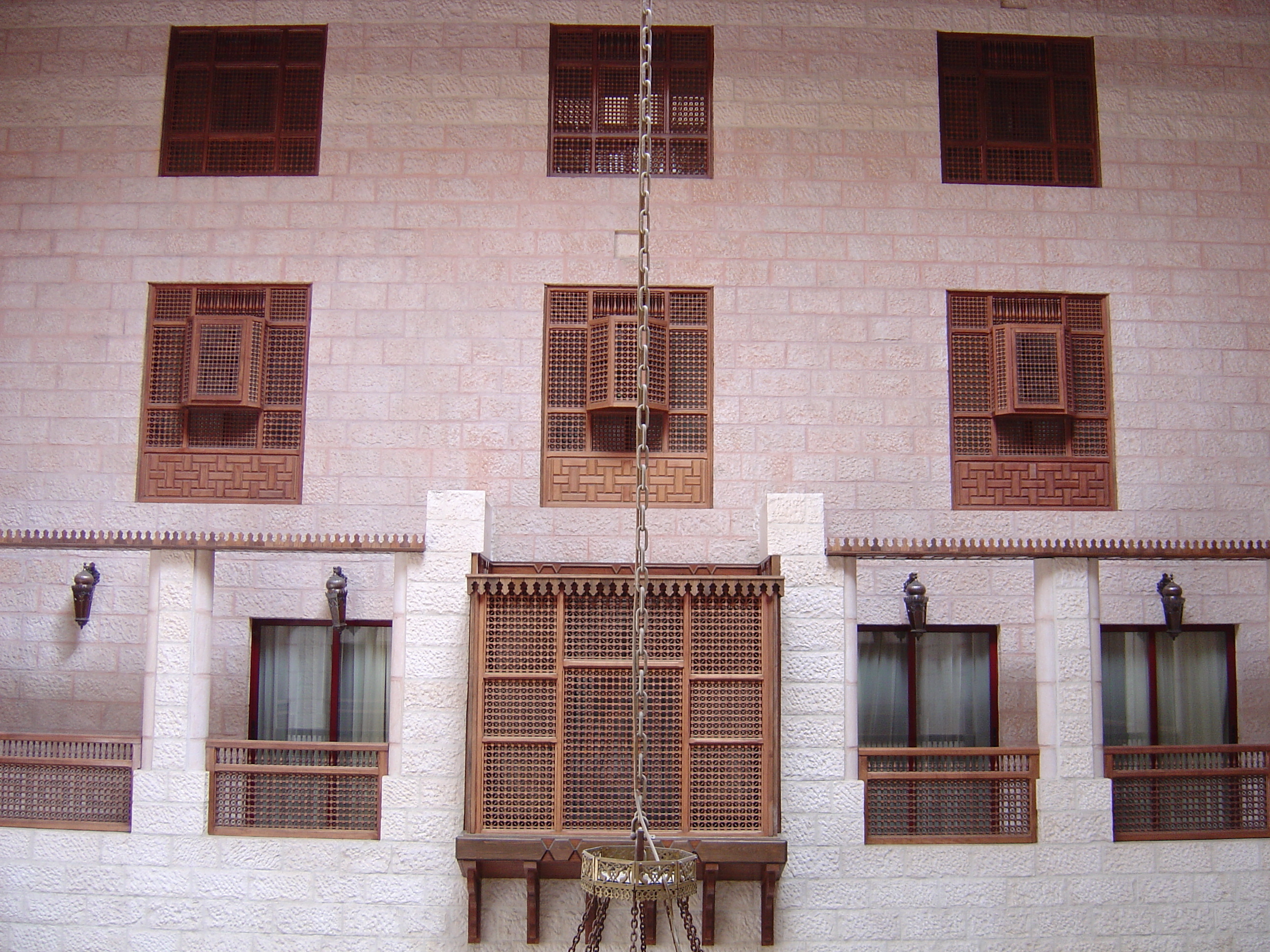 รูปถ่าย จอร์แดน(Jordan) เปตร้า(Petra) โรงแรมเมอเวนพิค(Movenpick Hotel) 2004-10 16