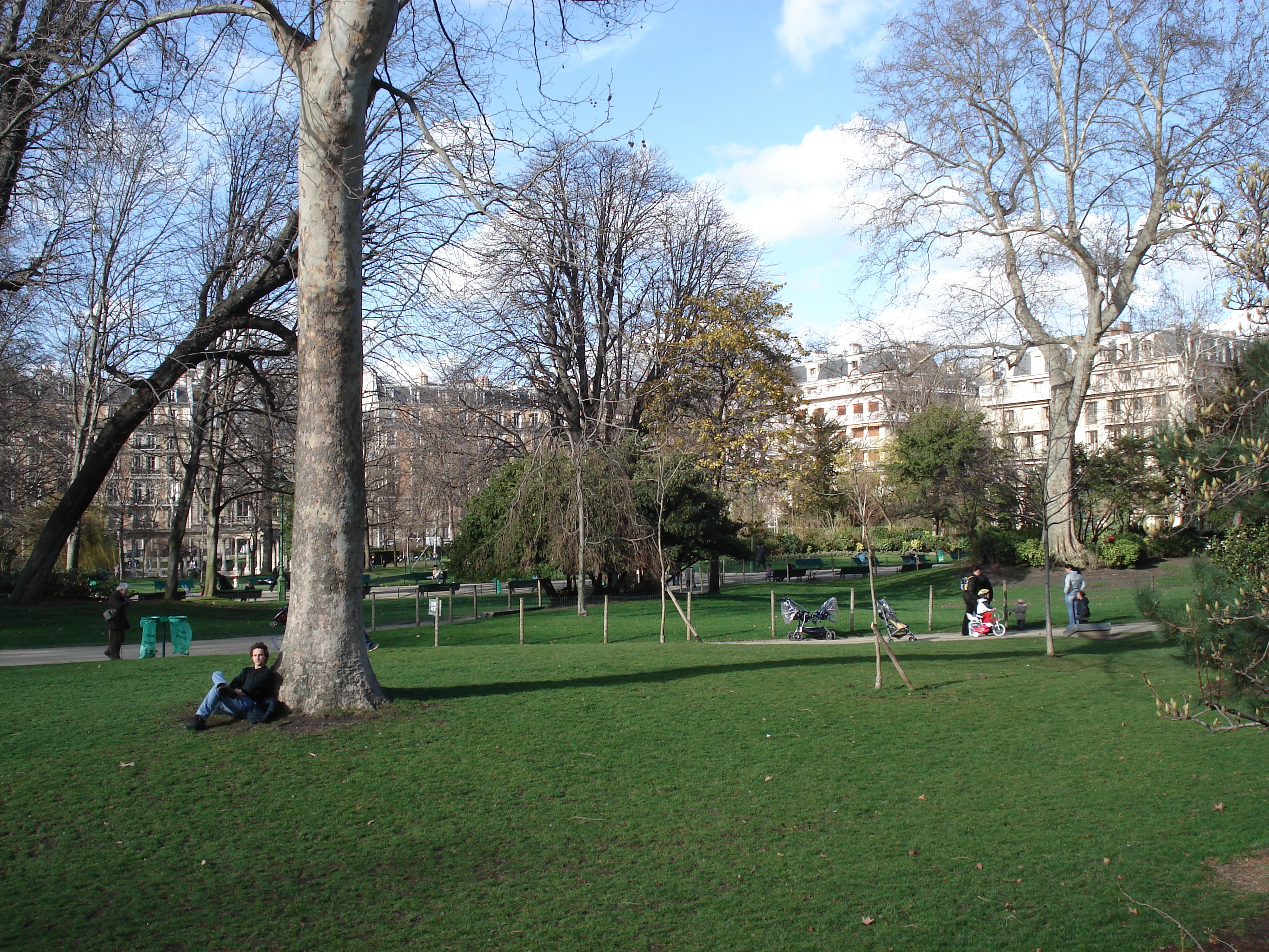 รูปถ่าย ฝรั่งเศส(France) ปารีส(Paris) สวนมงโซ(Monceau Garden) 2006-03 48