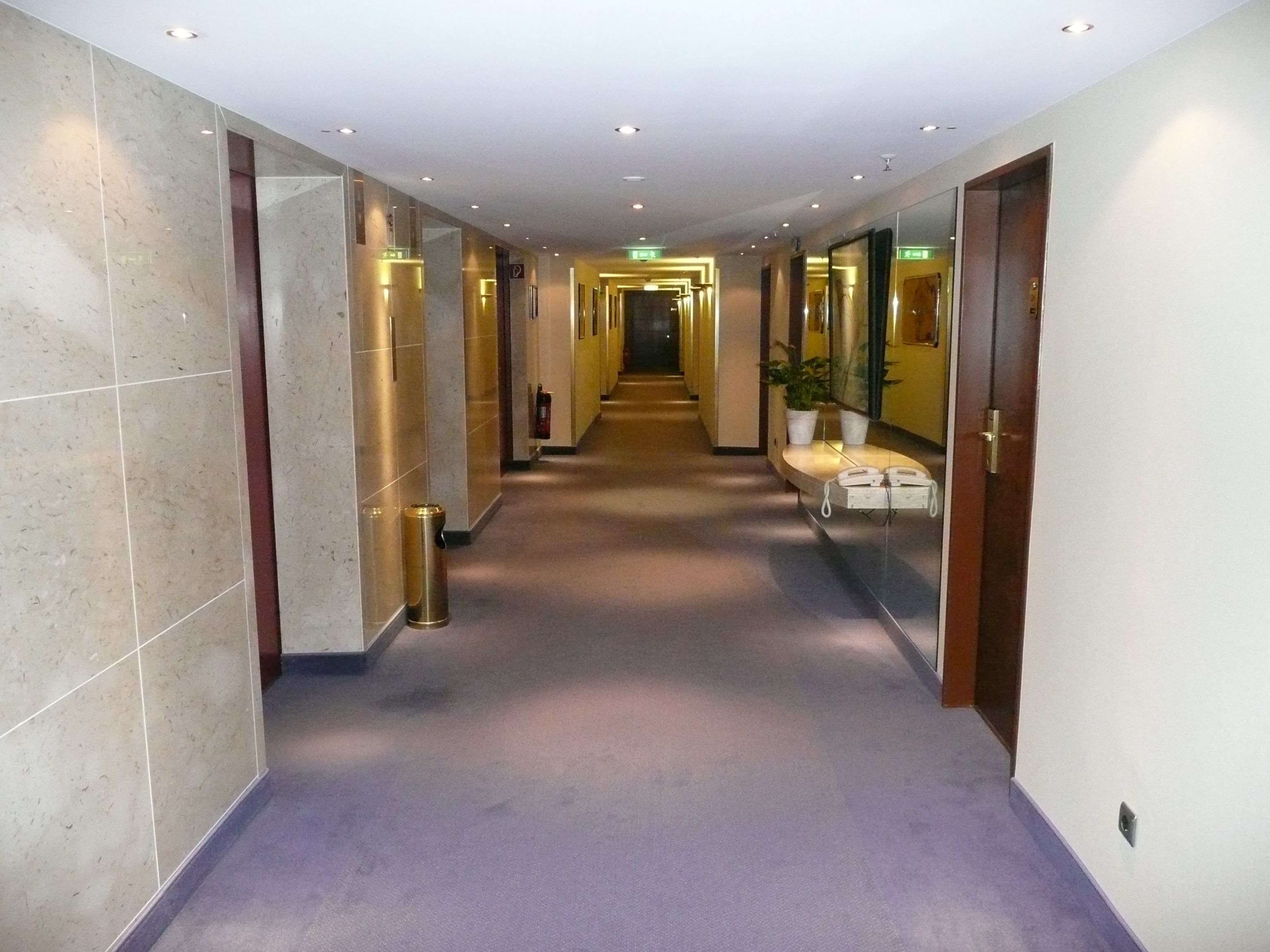 รูปถ่าย เยอรมนี(Germany) ดัสเซลดอร์ฟ(Dusseldorf) โรงแรมแรดิสัน(Radisson Hotel) 2007-05 7