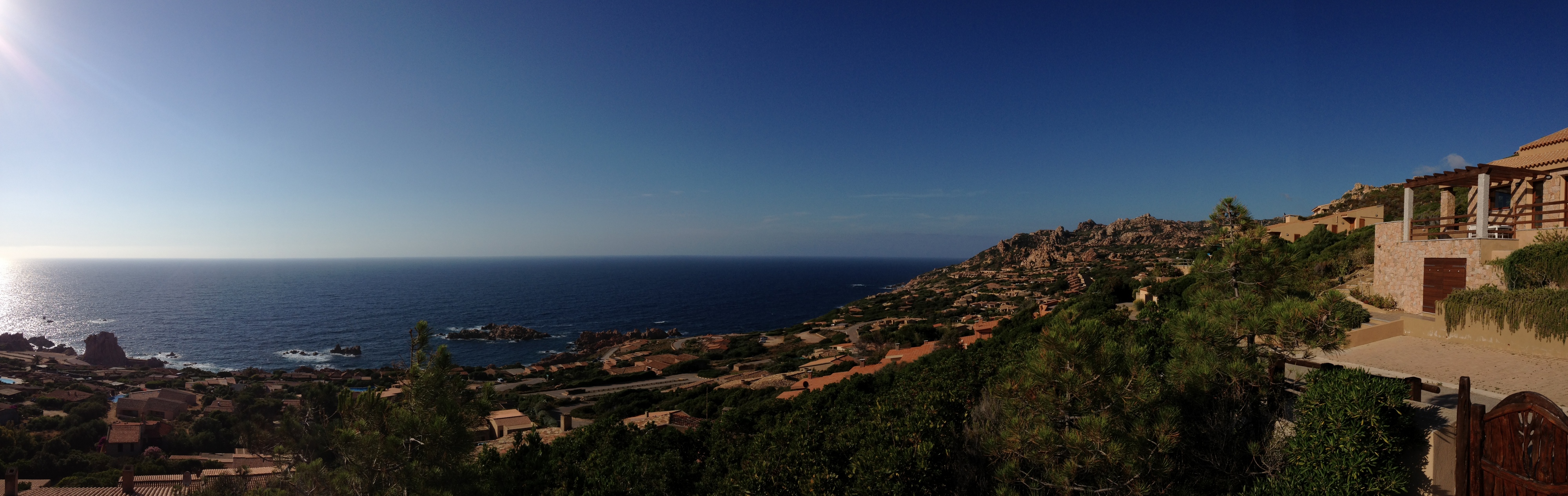 รูปถ่าย อิตาลี(Italy) ซาร์ดิเนีย(Sardinia) กอสตาปาราดีโซ(Costa Paradiso) 2015-06 1
