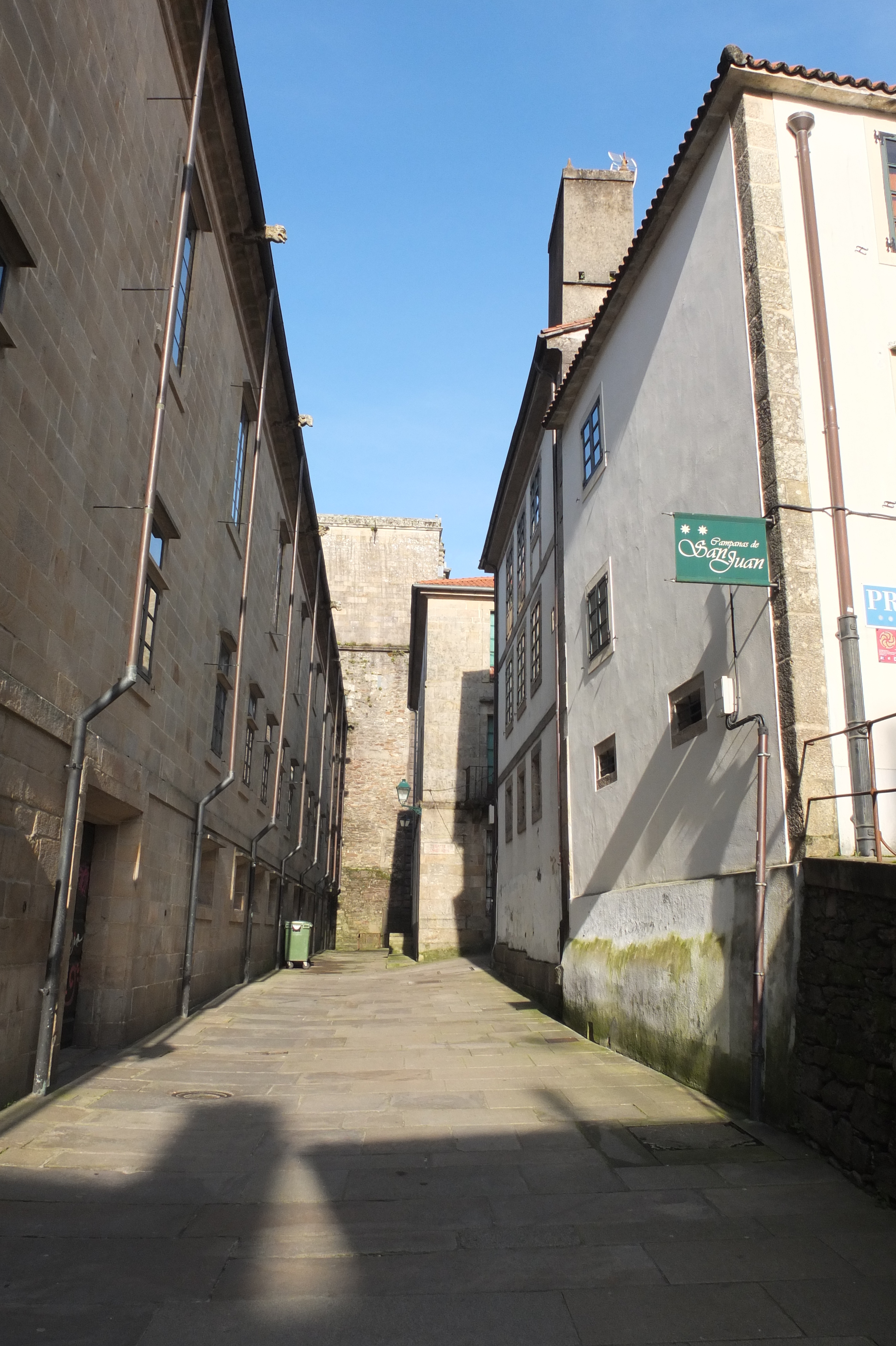 รูปถ่าย สเปน(Spain) ซานเตียโกเดกอมโปสเตลา(Santiago de Compostela) 2013-01 231