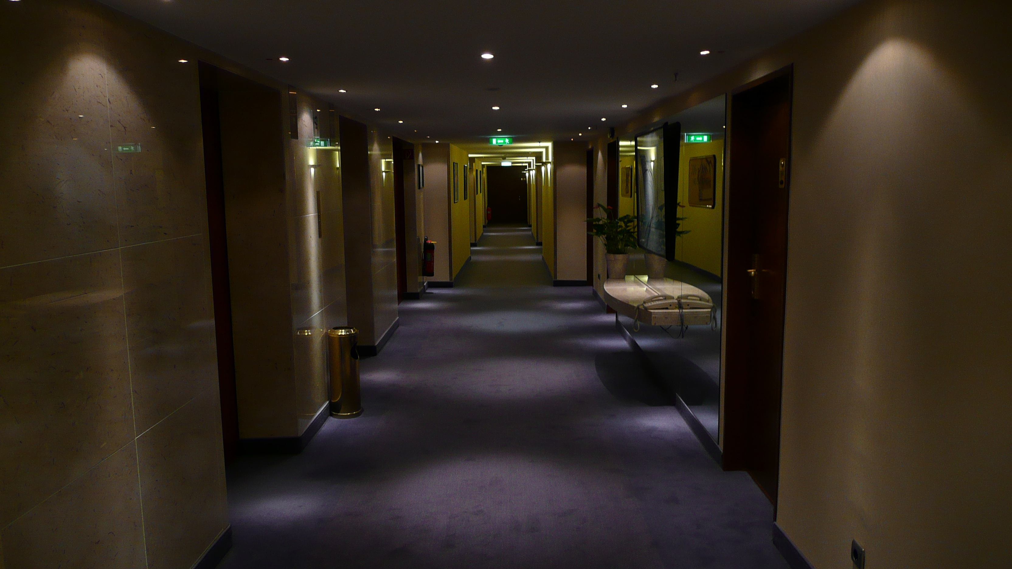 รูปถ่าย เยอรมนี(Germany) ดัสเซลดอร์ฟ(Dusseldorf) โรงแรมแรดิสัน(Radisson Hotel) 2007-05 6