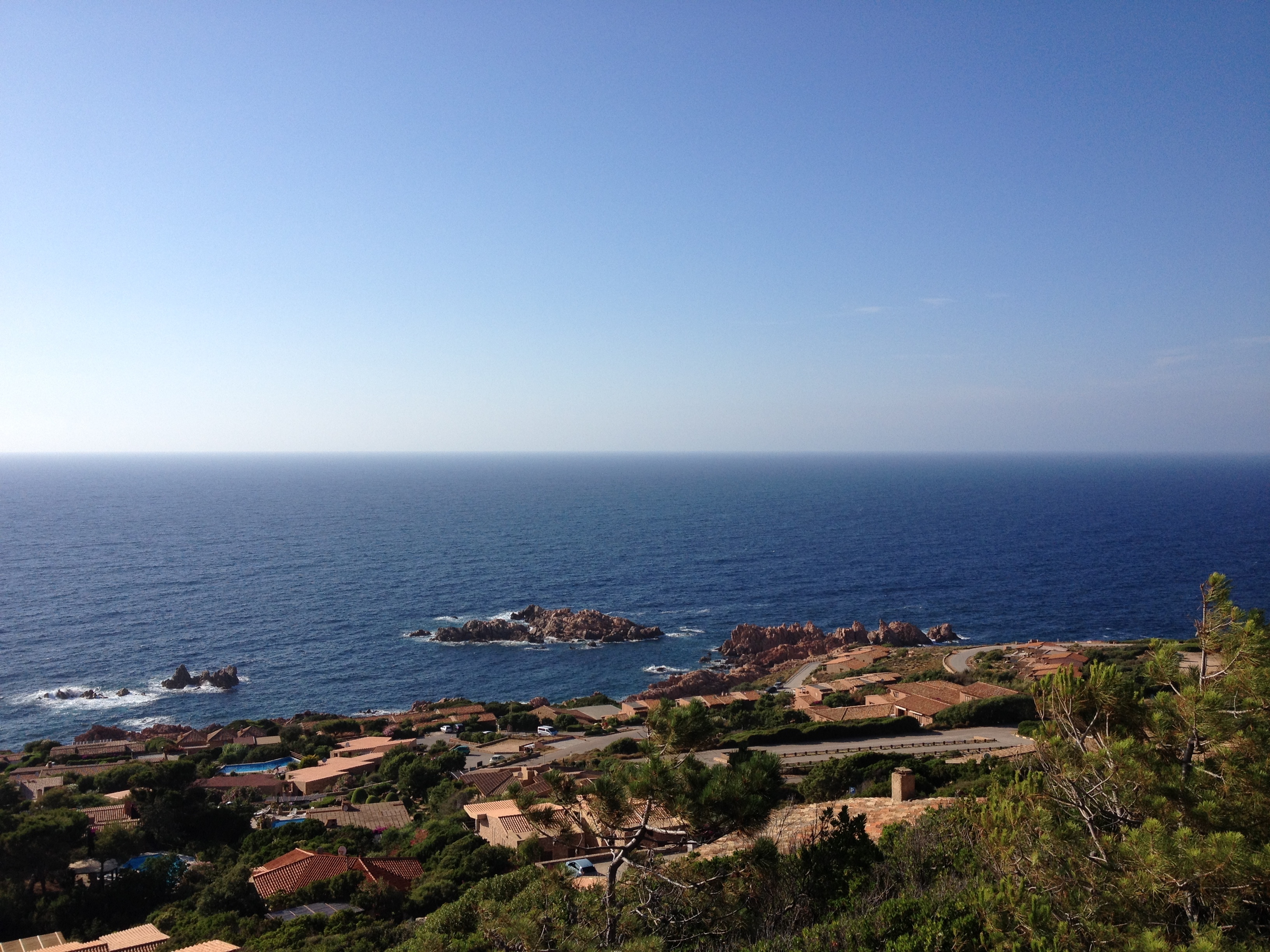 รูปถ่าย อิตาลี(Italy) ซาร์ดิเนีย(Sardinia) กอสตาปาราดีโซ(Costa Paradiso) 2015-06 0