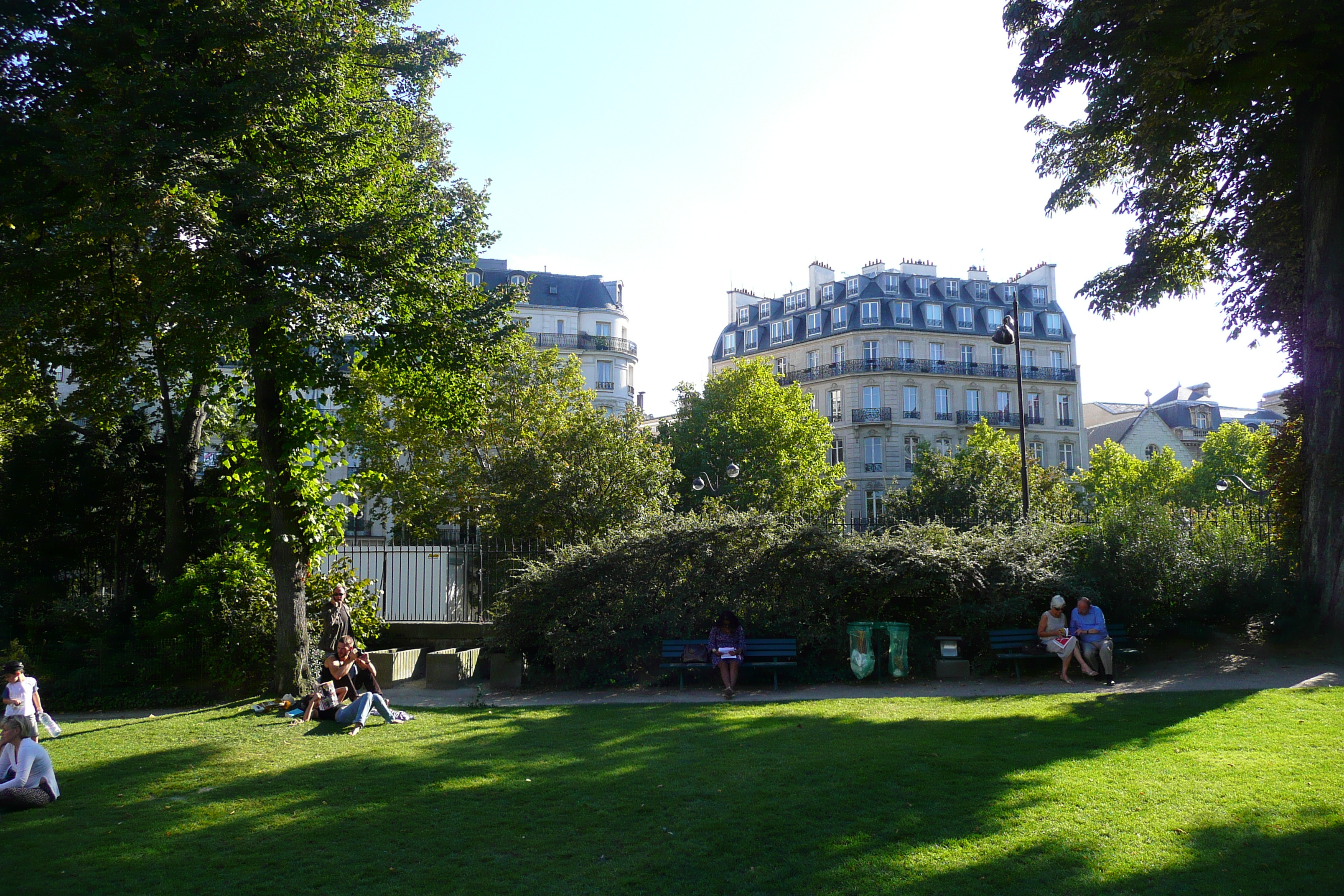 รูปถ่าย ฝรั่งเศส(France) ปารีส(Paris) ถนนฟรีดลันด์(Avenue de Friedland) 2007-09 93