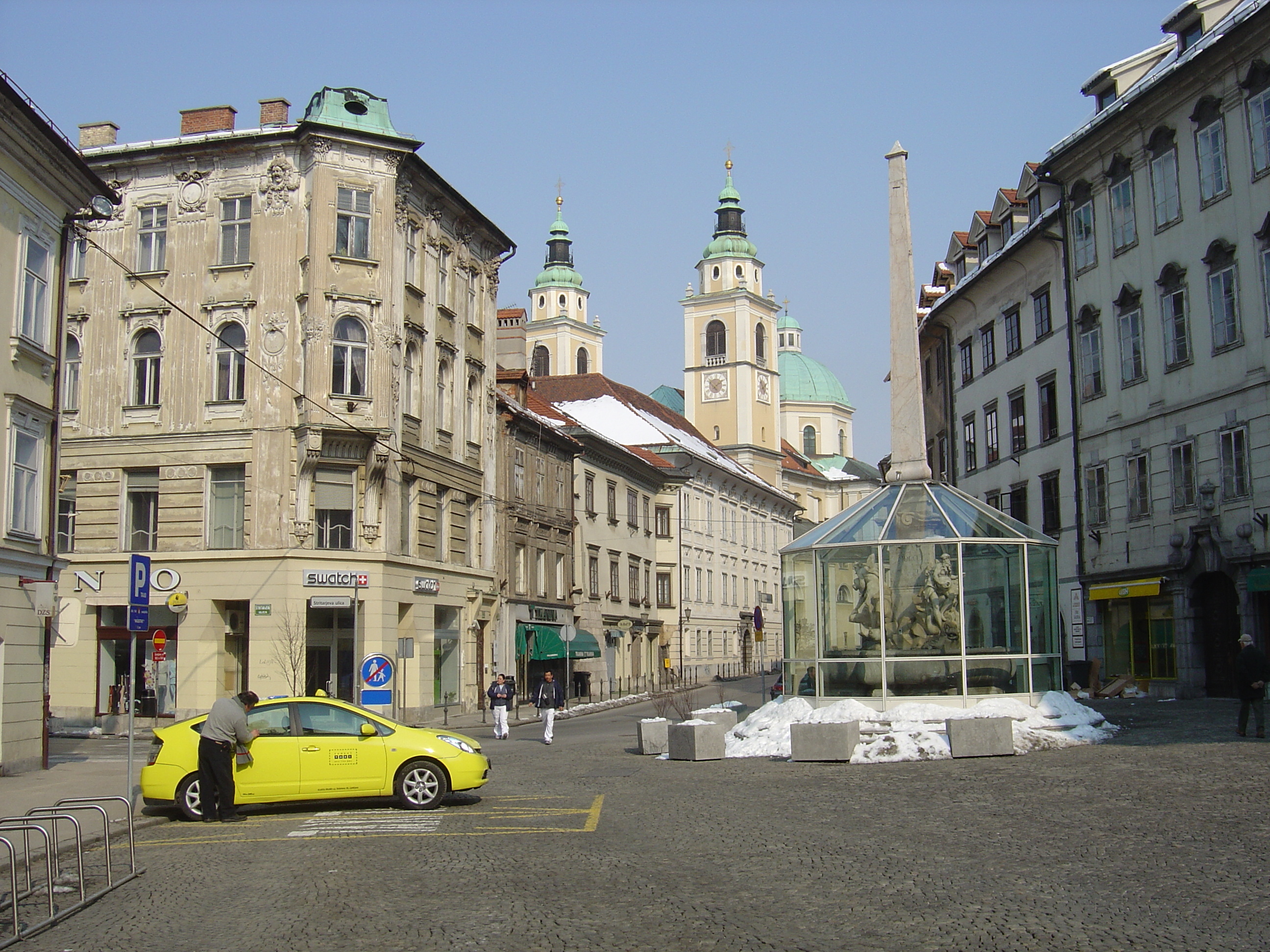 รูปถ่าย สโลวีเนีย(Slovenia) ลีอูบลีอานา(Ljubljana) 2005-03 54