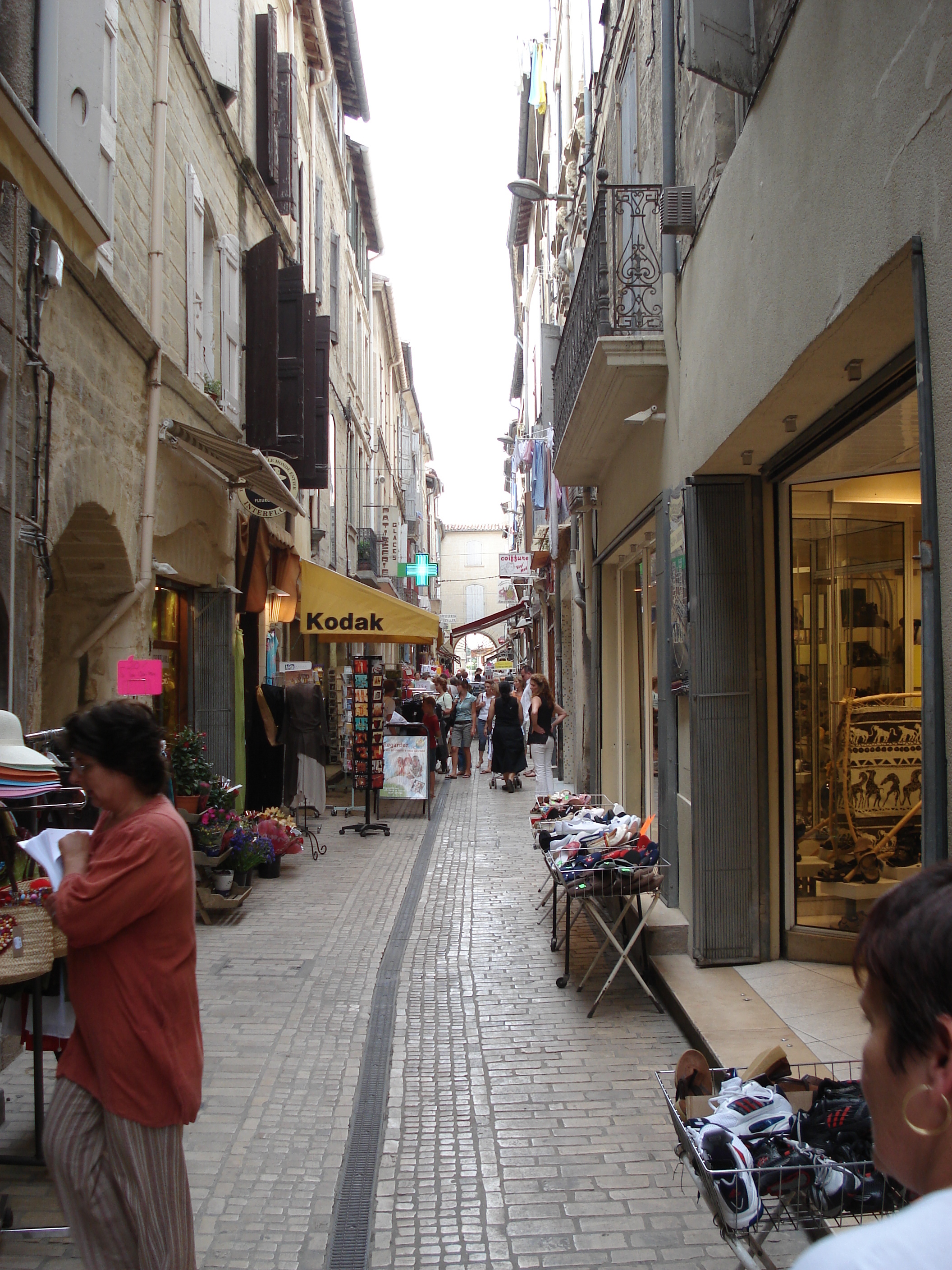 รูปถ่าย ฝรั่งเศส(France) โซเมียร์(Sommieres) 2006-06 54