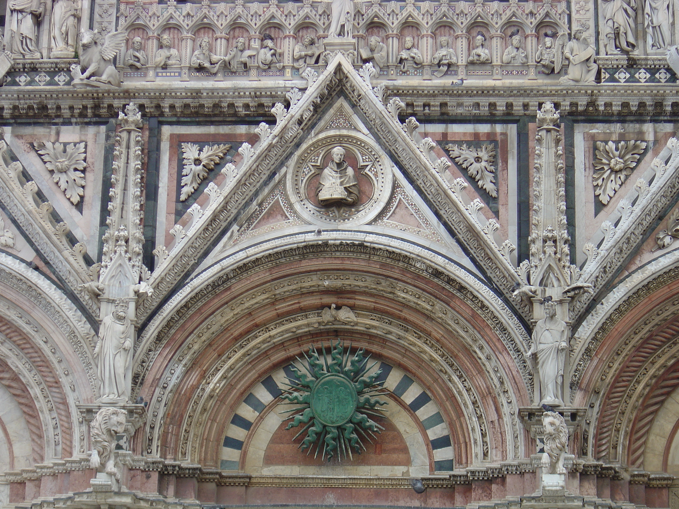 รูปถ่าย อิตาลี(Italy) ซีเอน่า(Siena) 2004-03 13