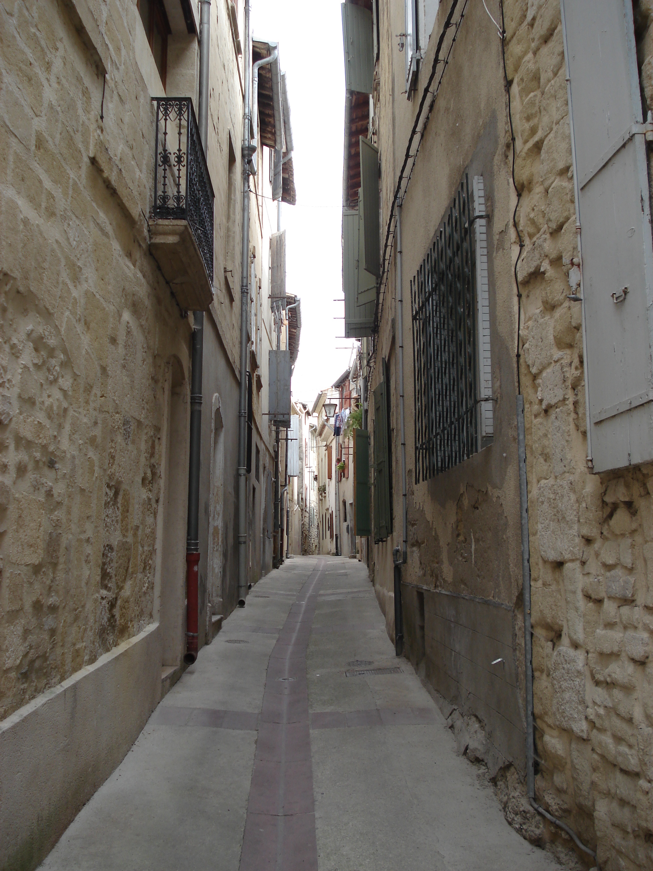 รูปถ่าย ฝรั่งเศส(France) โซเมียร์(Sommieres) 2006-06 79