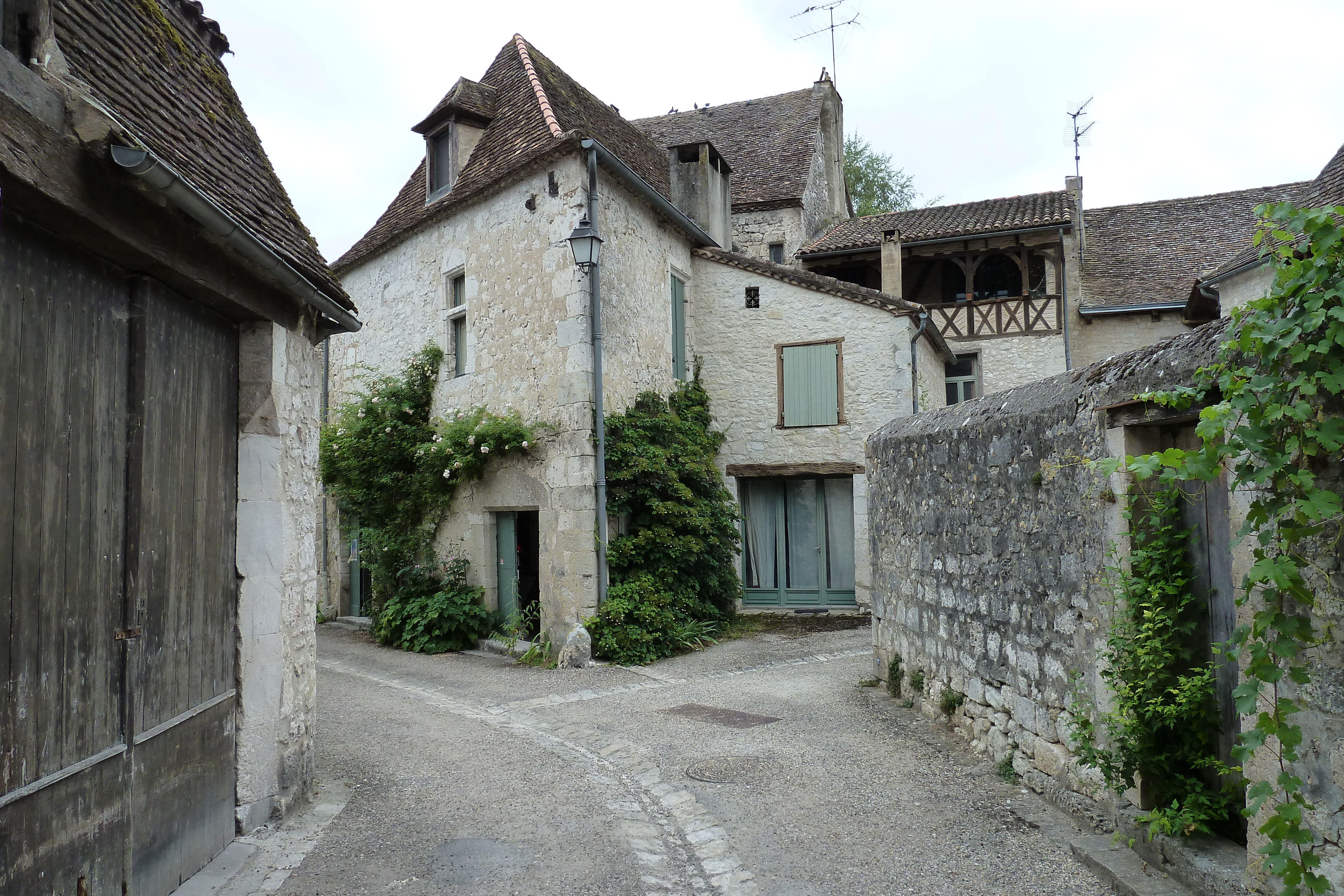 รูปถ่าย ฝรั่งเศส(France) อีซีฌัก(Issigeac) 2010-08 20