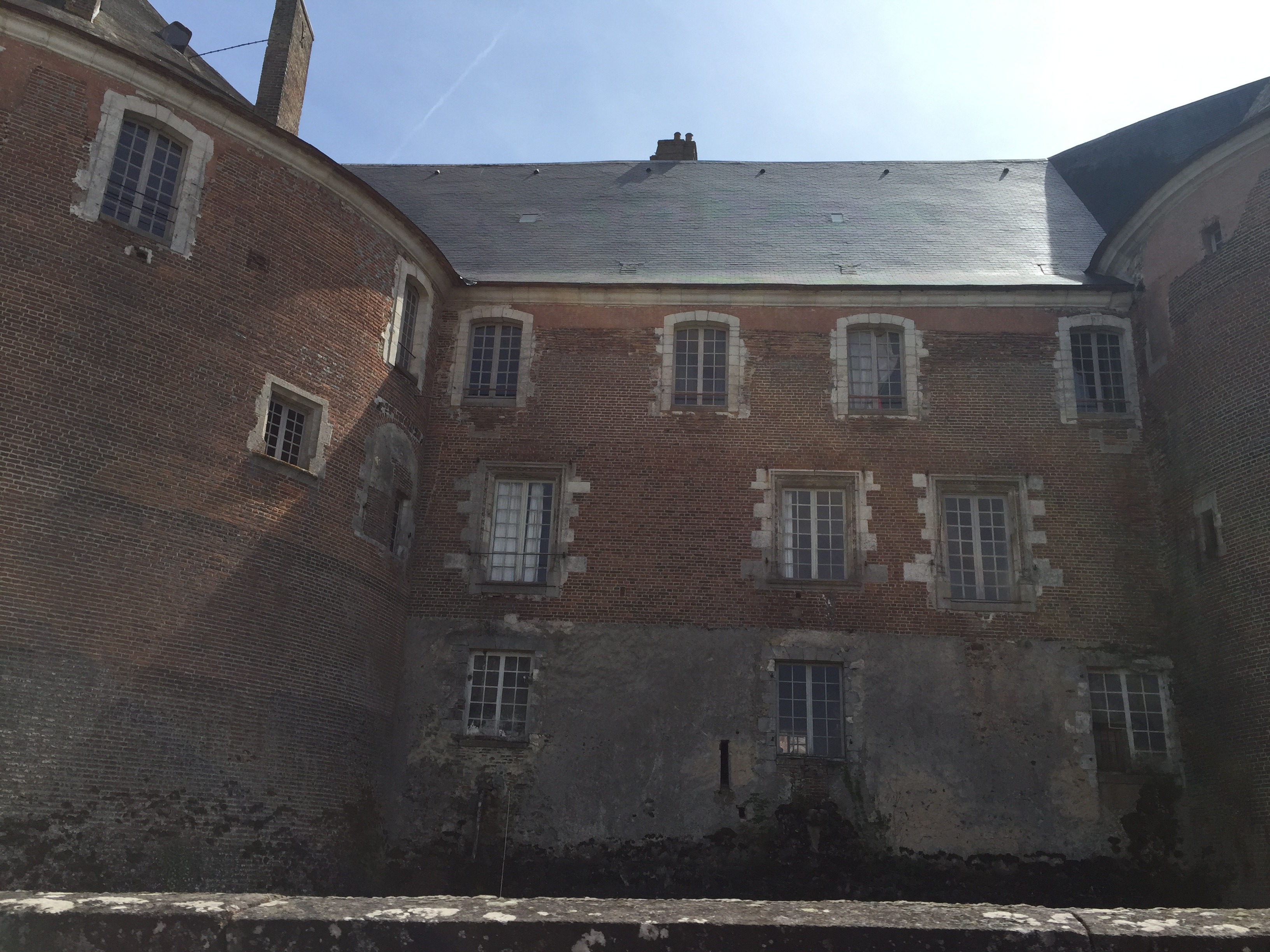 รูปถ่าย ฝรั่งเศส(France) แซ็งฟาร์โฌ(Saint-Fargeau) 2017-07 14