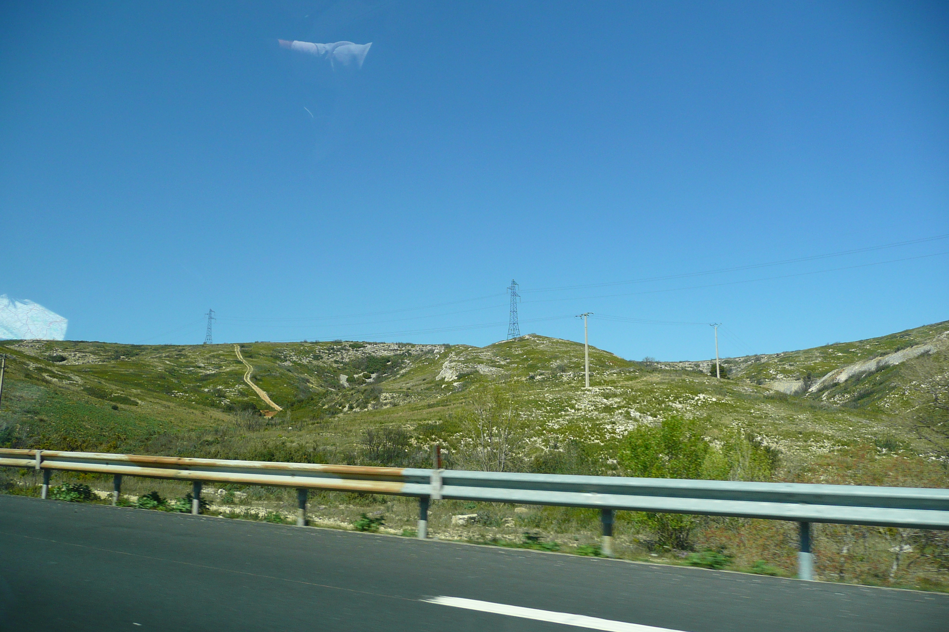 รูปถ่าย ฝรั่งเศส(France) โพรว็องส์(Provence) ถนนจากแอ็กซ์ไปมูรีแยส(Aix to Mouries road) 2008-04 14
