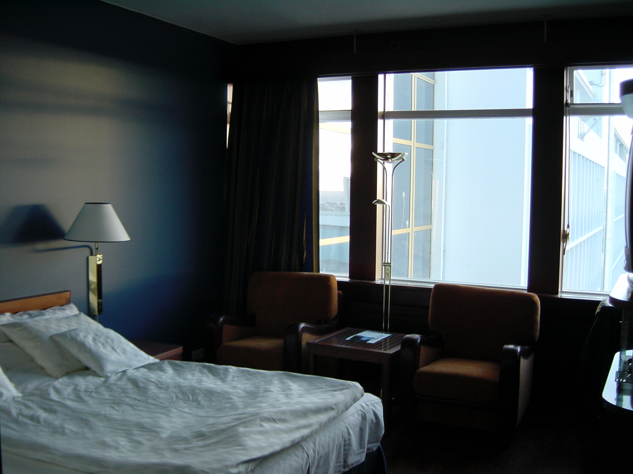 รูปถ่าย ไอซ์แลนด์(Iceland) เรกยะวิก(Reykjavik) โรงแรมแรดิสัน เอสเอเอส(Radisson SAS Hotel) 2003-03 4
