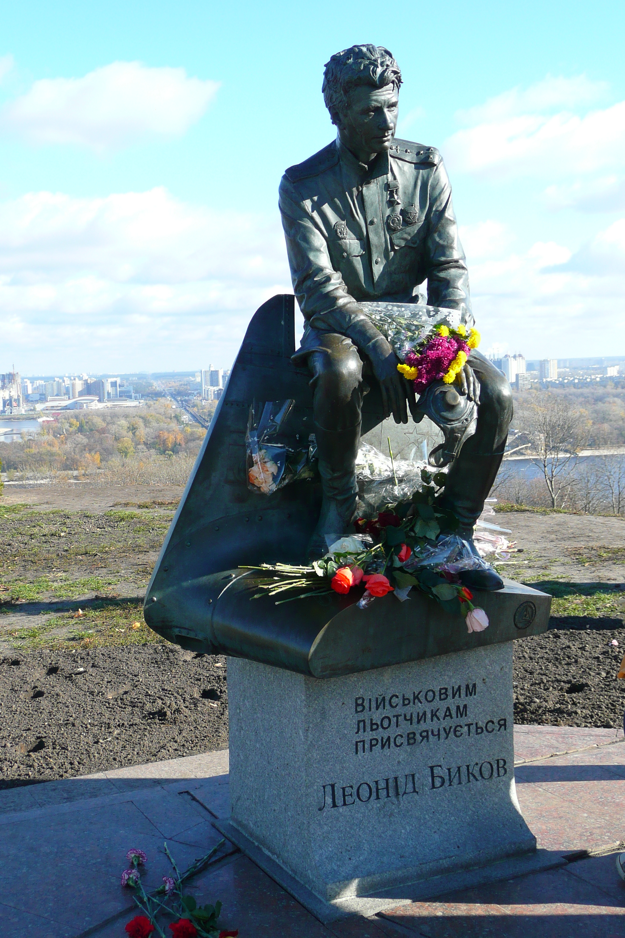 รูปถ่าย ยูเครน(Ukraine) เคียฟ(Kiev) เปเชิชค์.(Pechersk) 2007-11 27