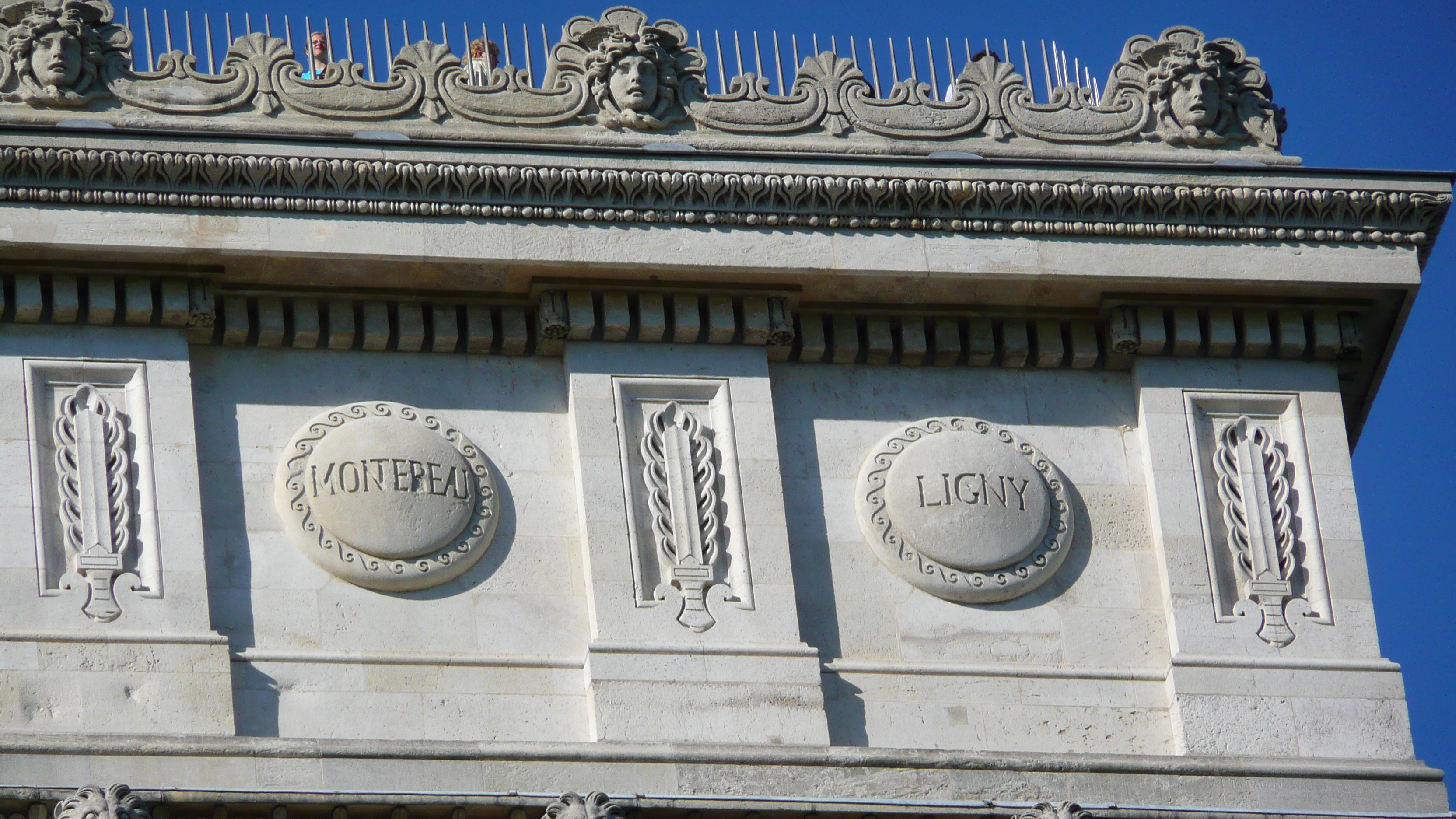 รูปถ่าย ฝรั่งเศส(France) ปารีส(Paris) ประตูชัย(Etoile and Arc de Triomphe) 2007-05 32