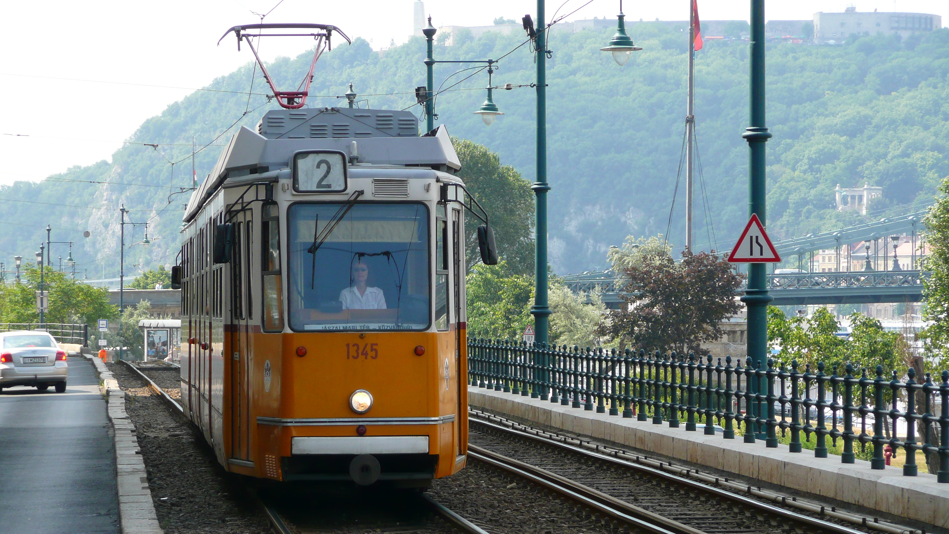 รูปถ่าย ฮังการี(Hungary) บูดาเปสต์(Budapest) ใจกลางบูดาเปสต์(Central Budapest) 2007-06 177
