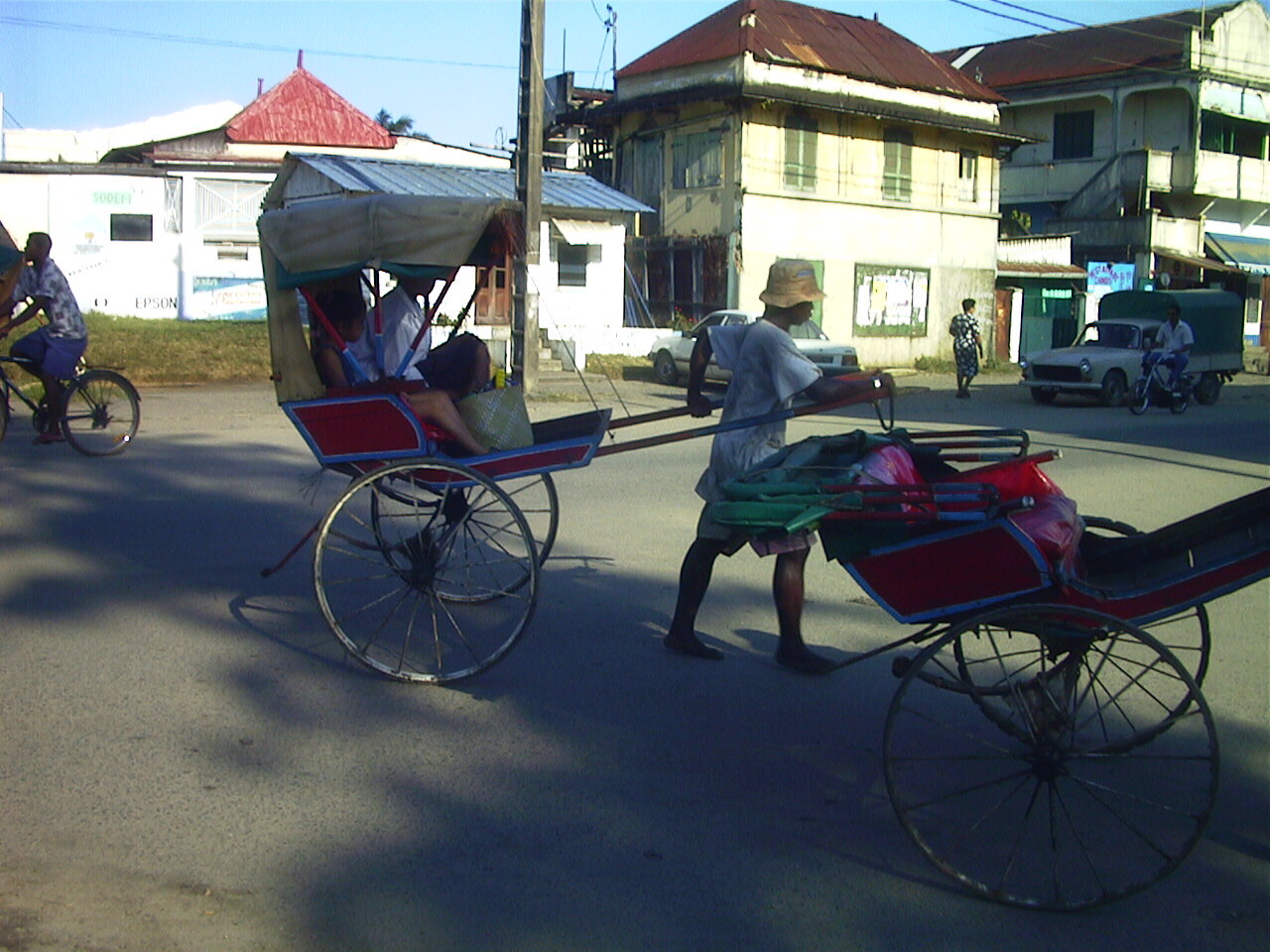 รูปถ่าย มาดากัสการ์(Madagascar) ตามาตาฟ(Tamatave) 1999-10 4